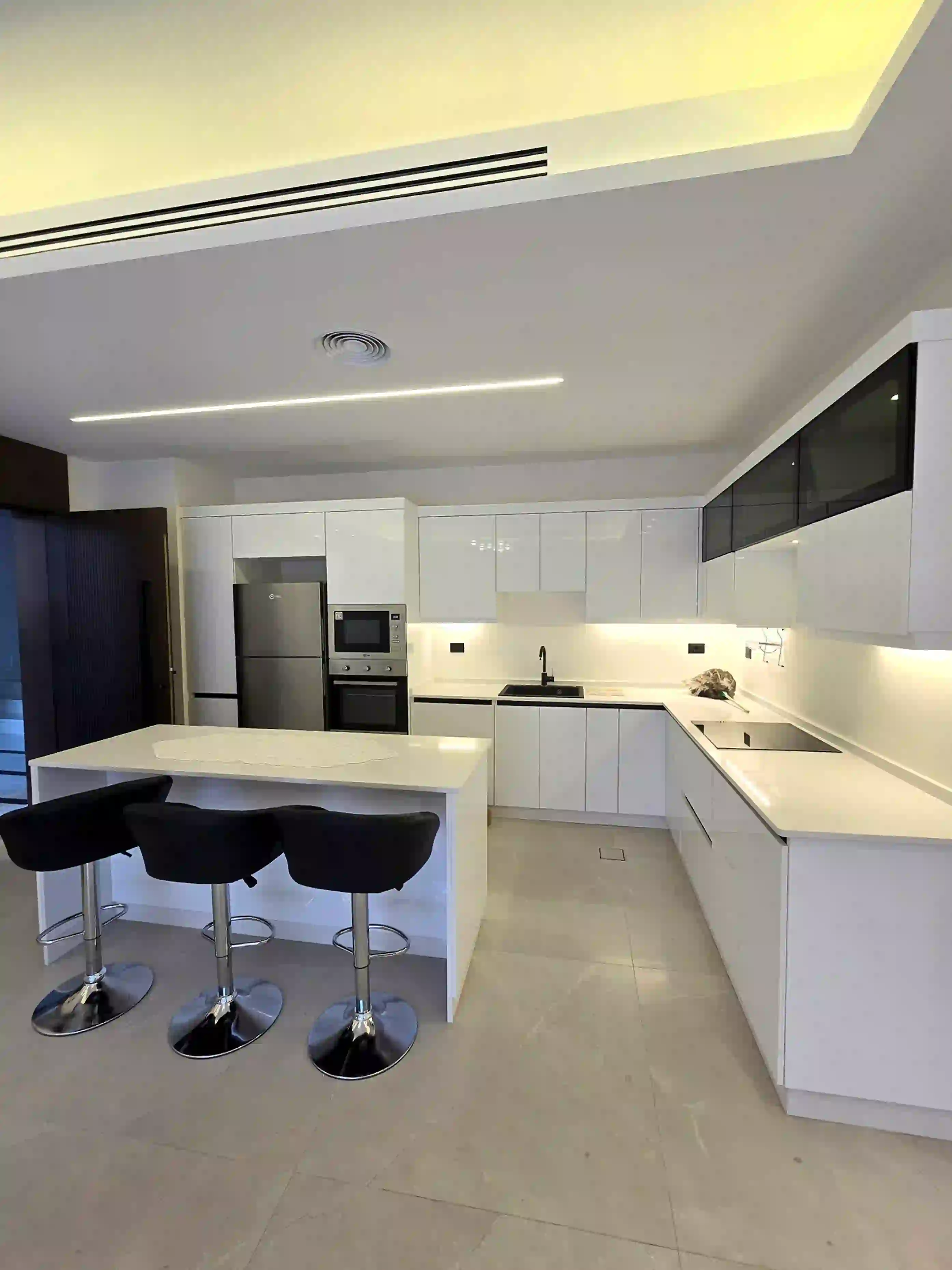للايجار عبدون شقة - Image 4