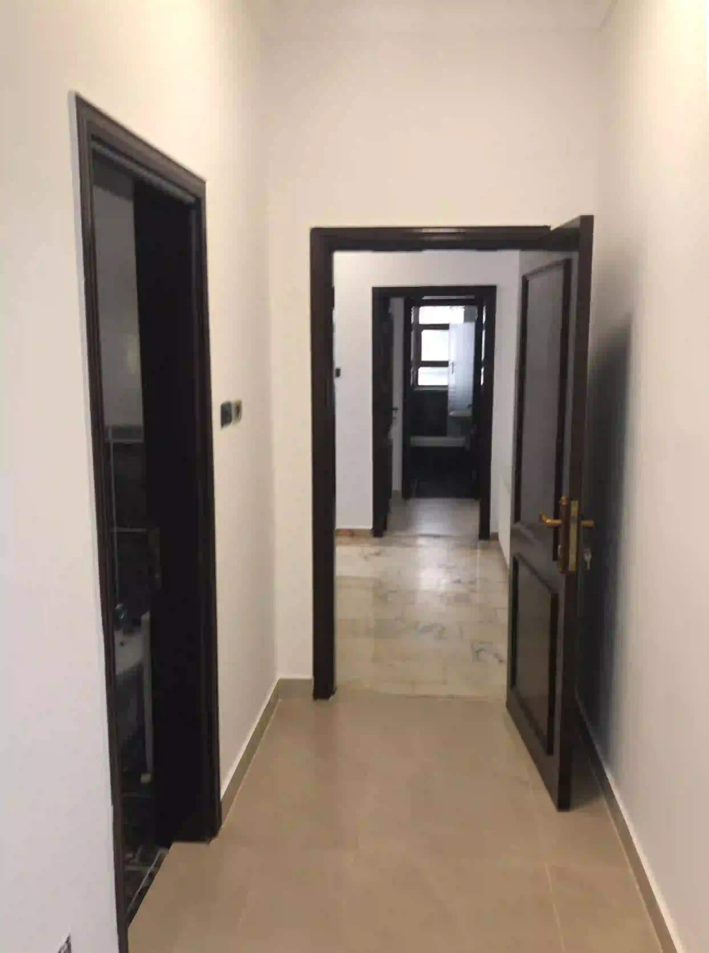 For rent Dabouq Apartment - Image 10