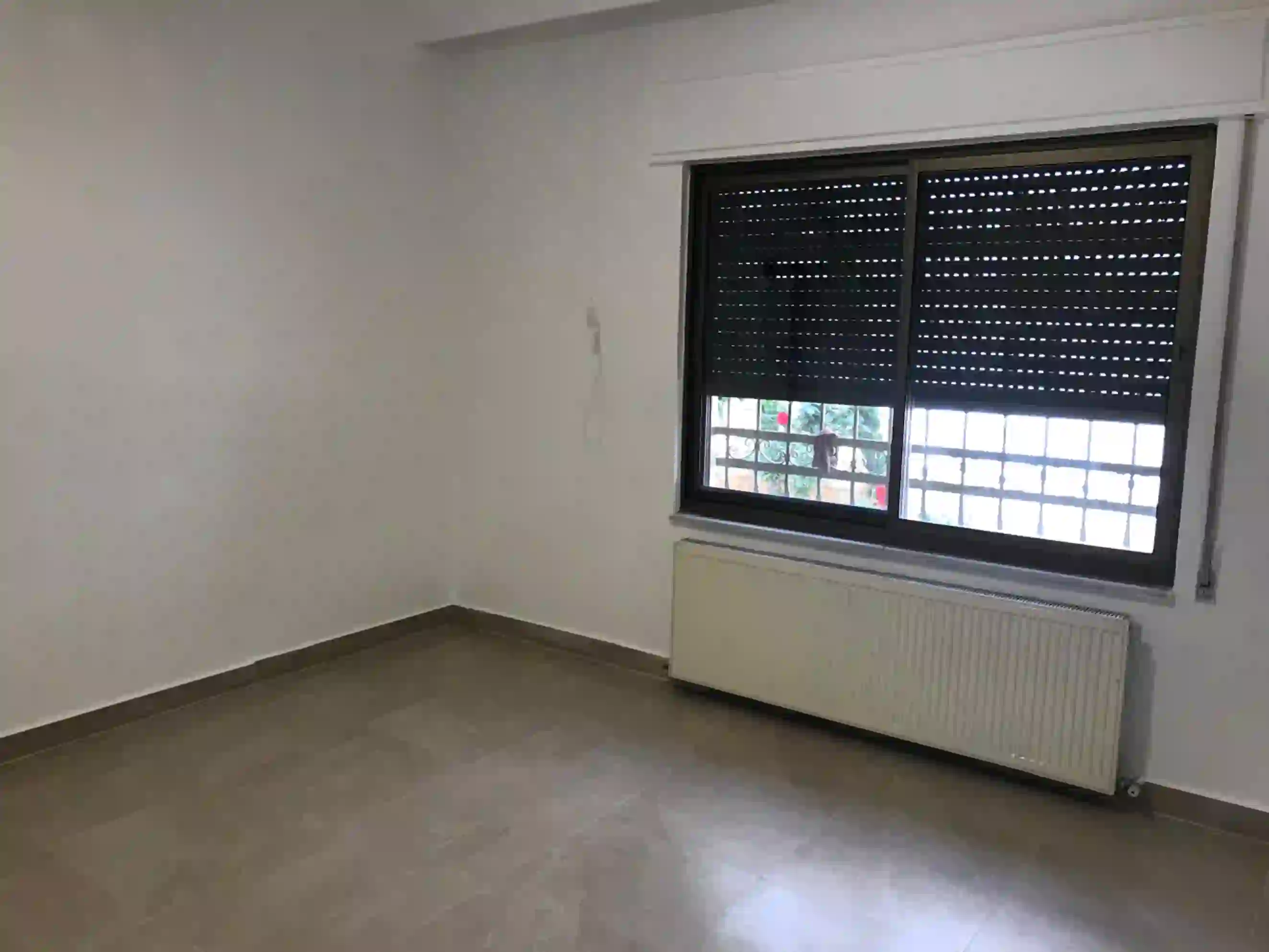 For rent Dabouq Apartment - Image 9