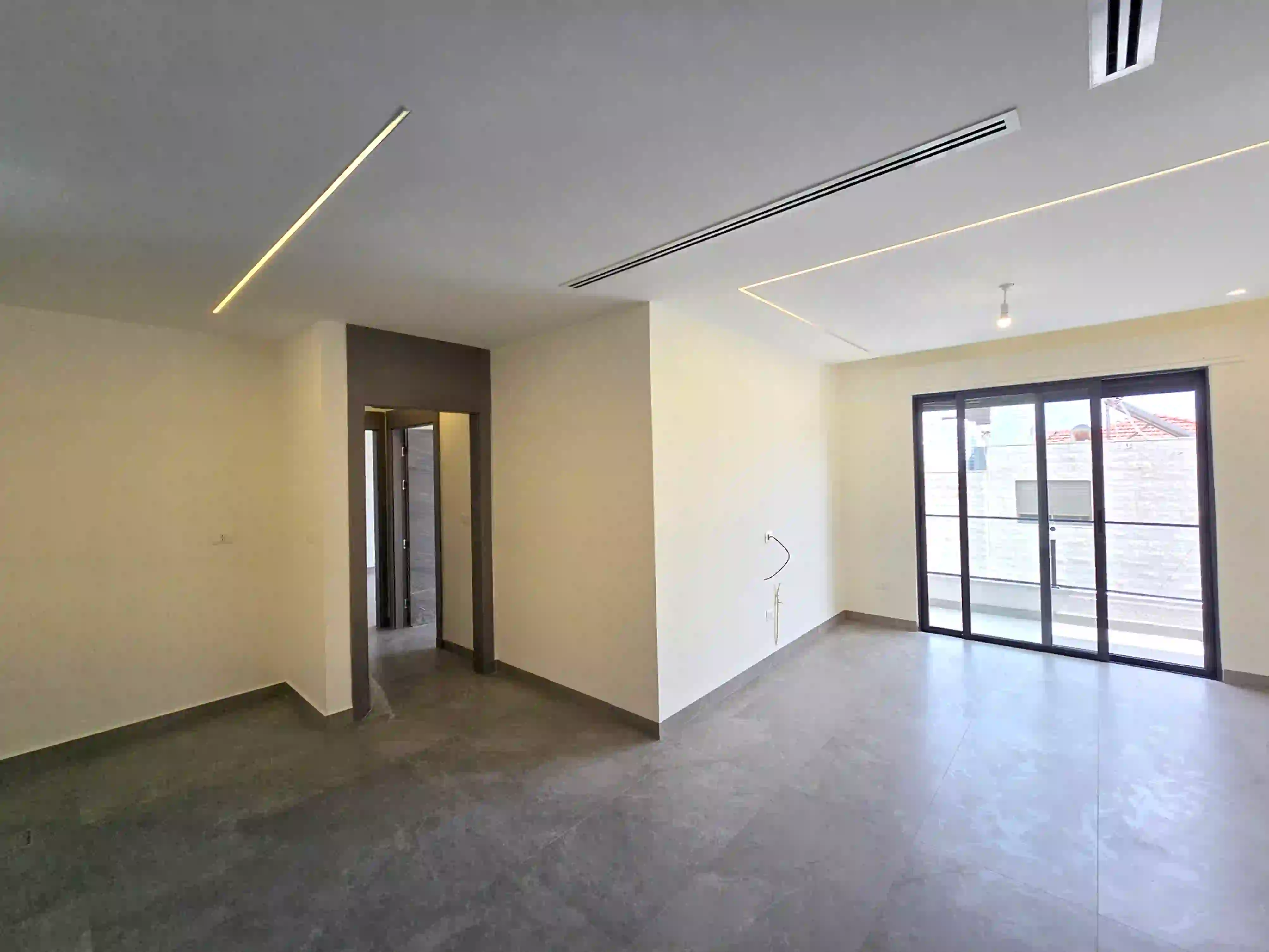 For rent Um Uthaina Apartment