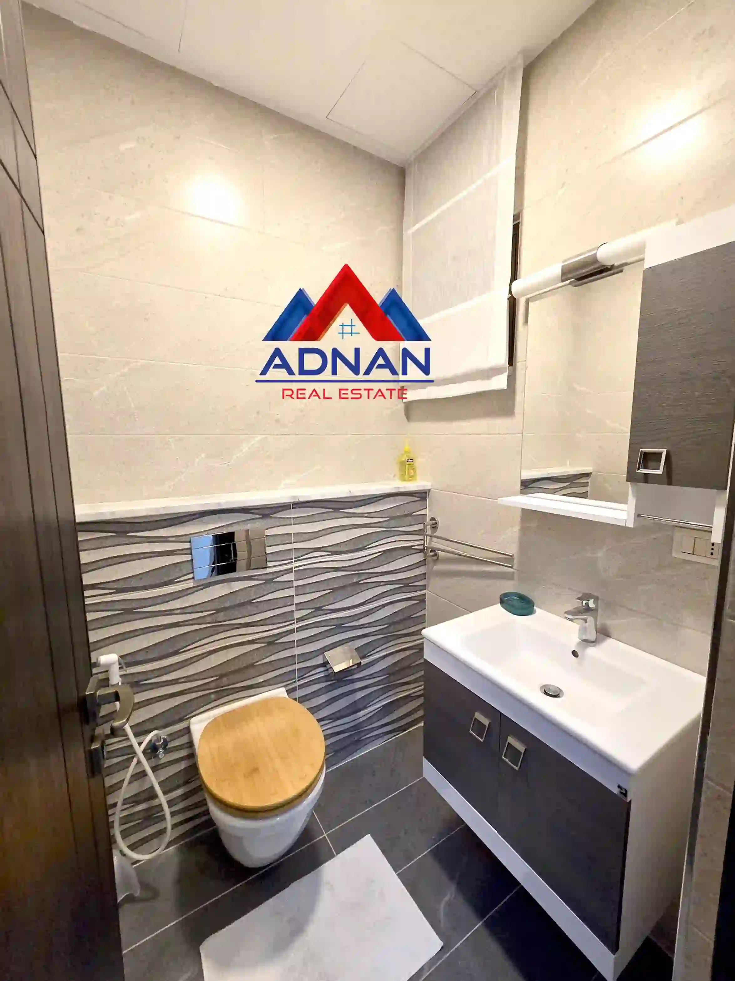 For sale 5th Circle Apartment - Image 13