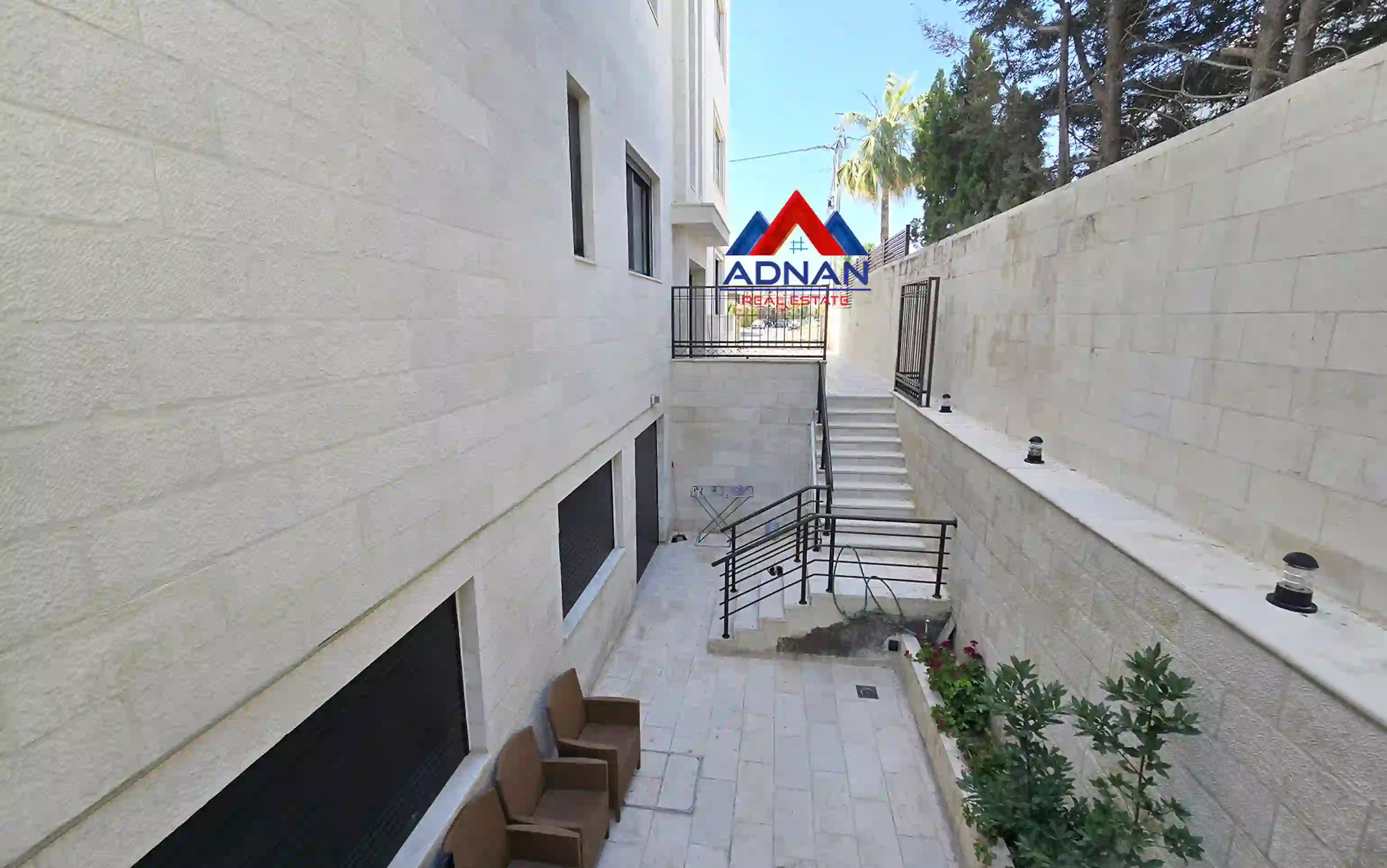 For sale Khilda Building - Image 3