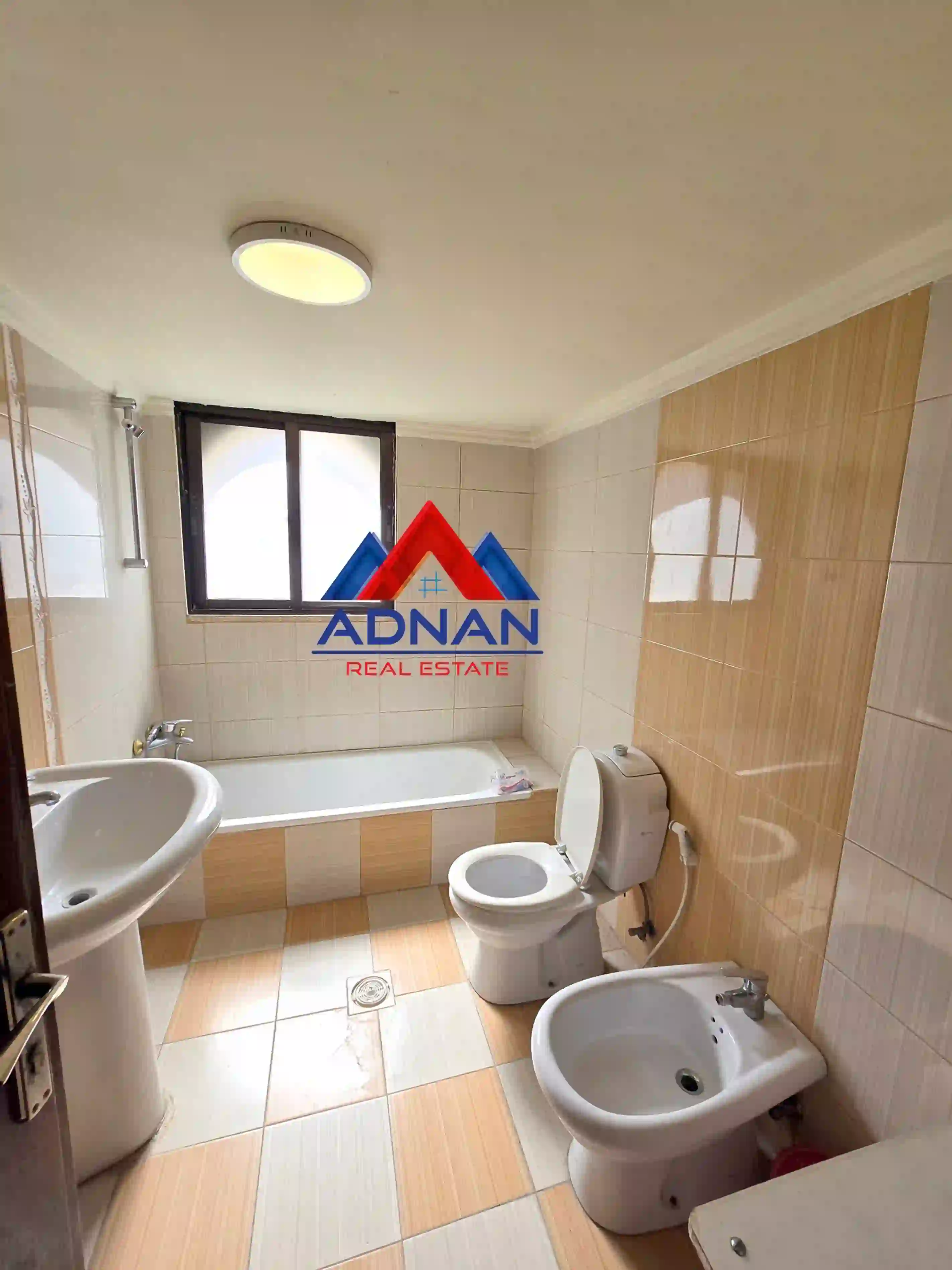 For rent Umm Al Summaq Villa - Image 14