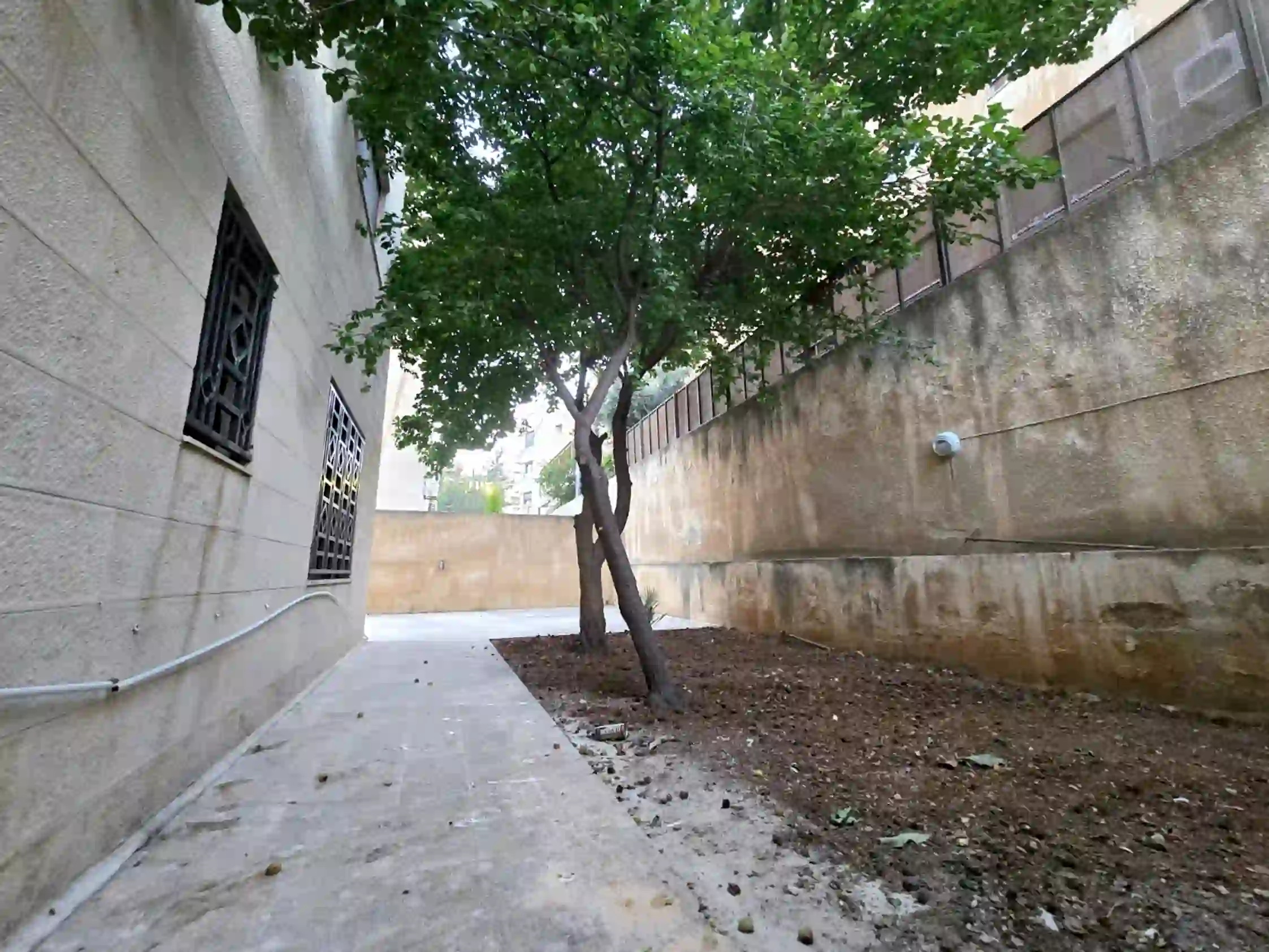 للايجار عبدون شقة - Image 16