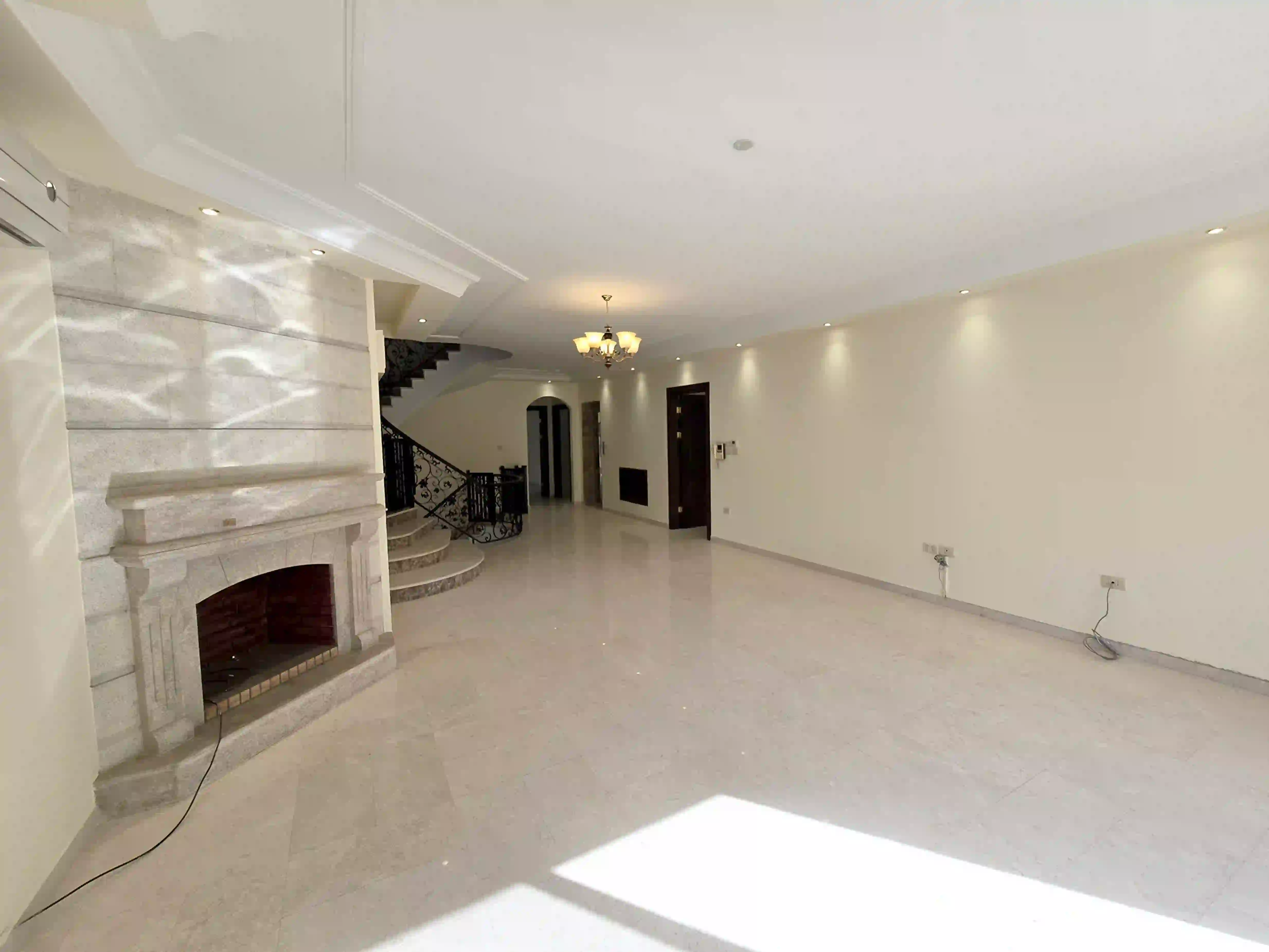 For sale Abdoun Villa - Image 2