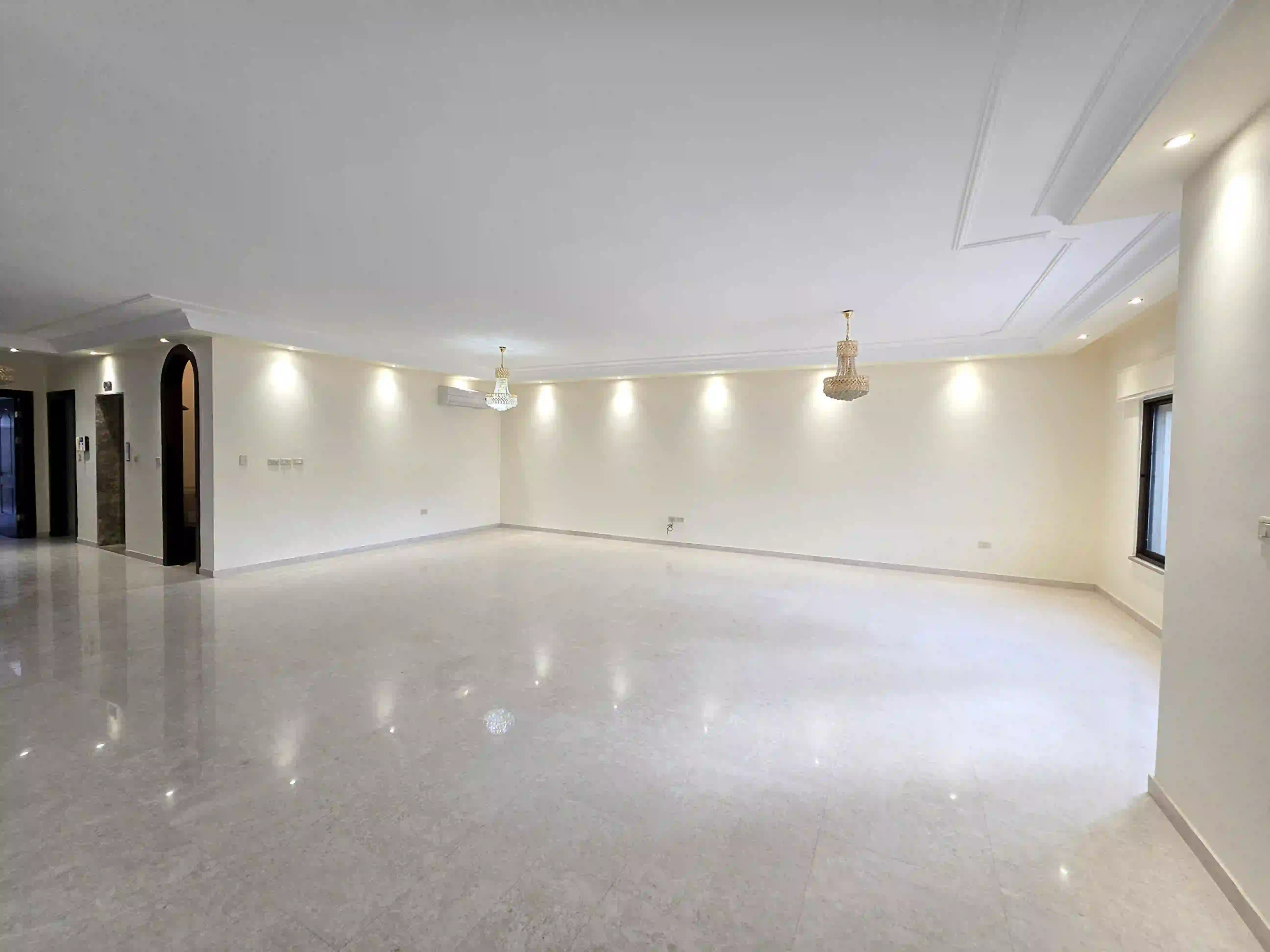 For sale Abdoun Villa - Image 3