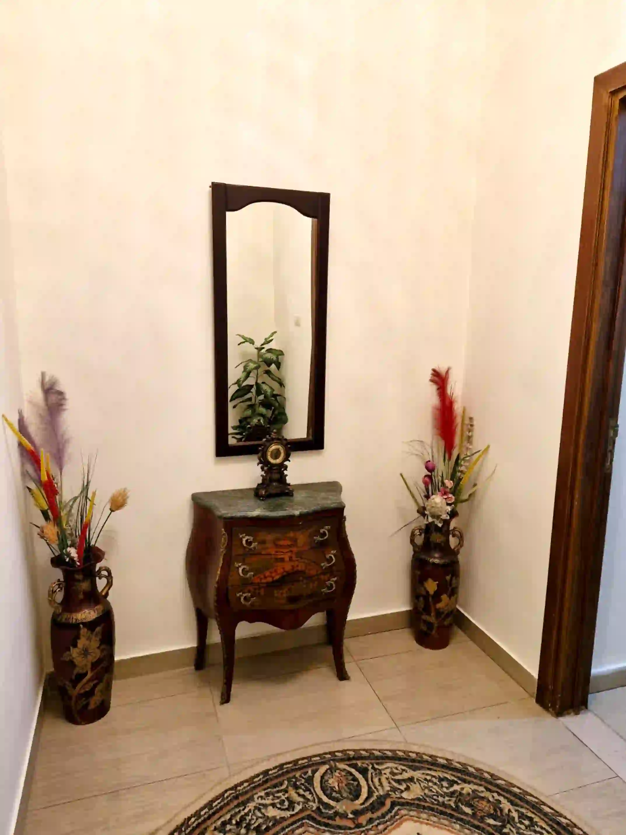 For rent Swefieh Apartment - Image 11