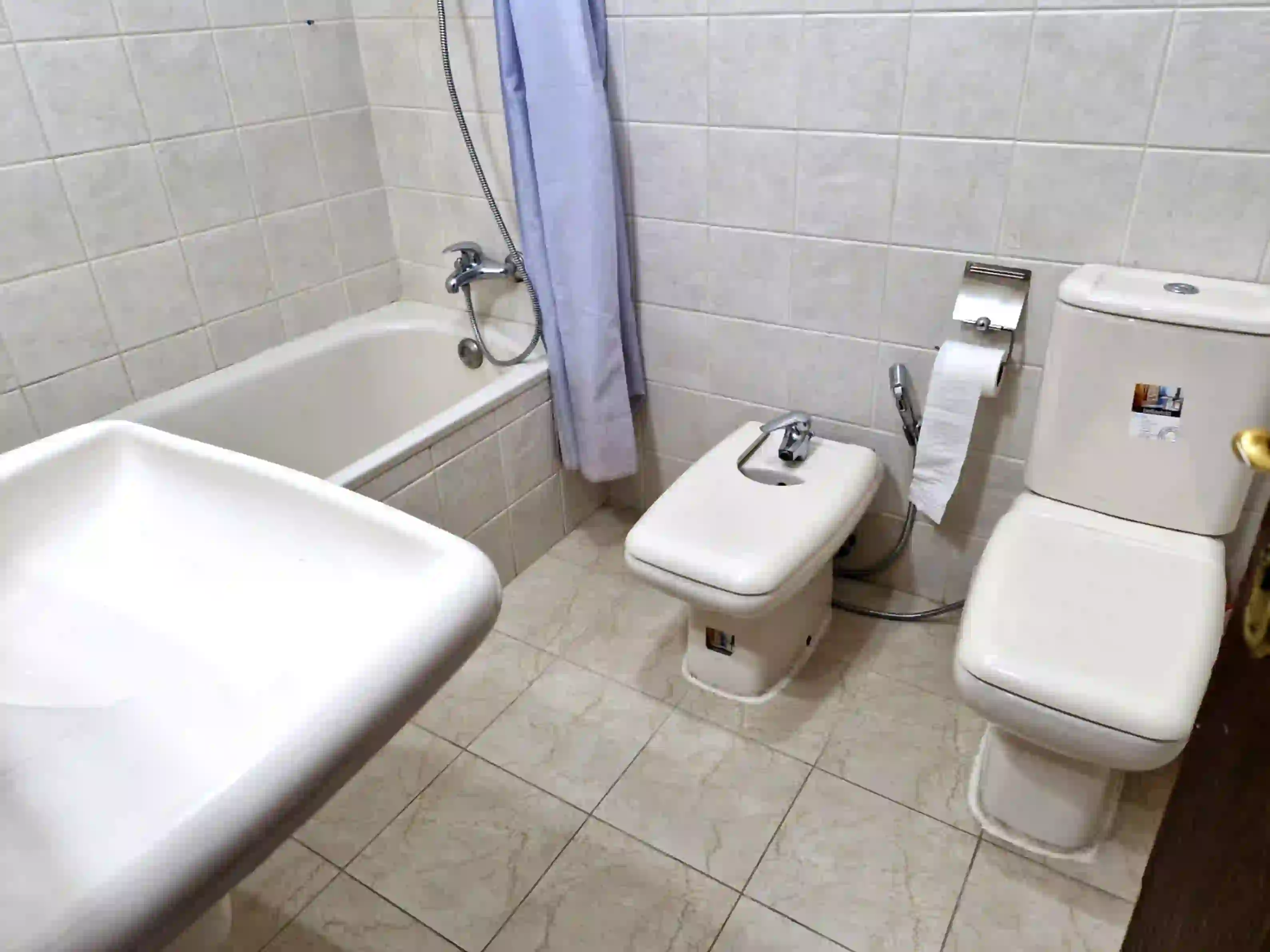 For rent Swefieh Apartment - Image 14