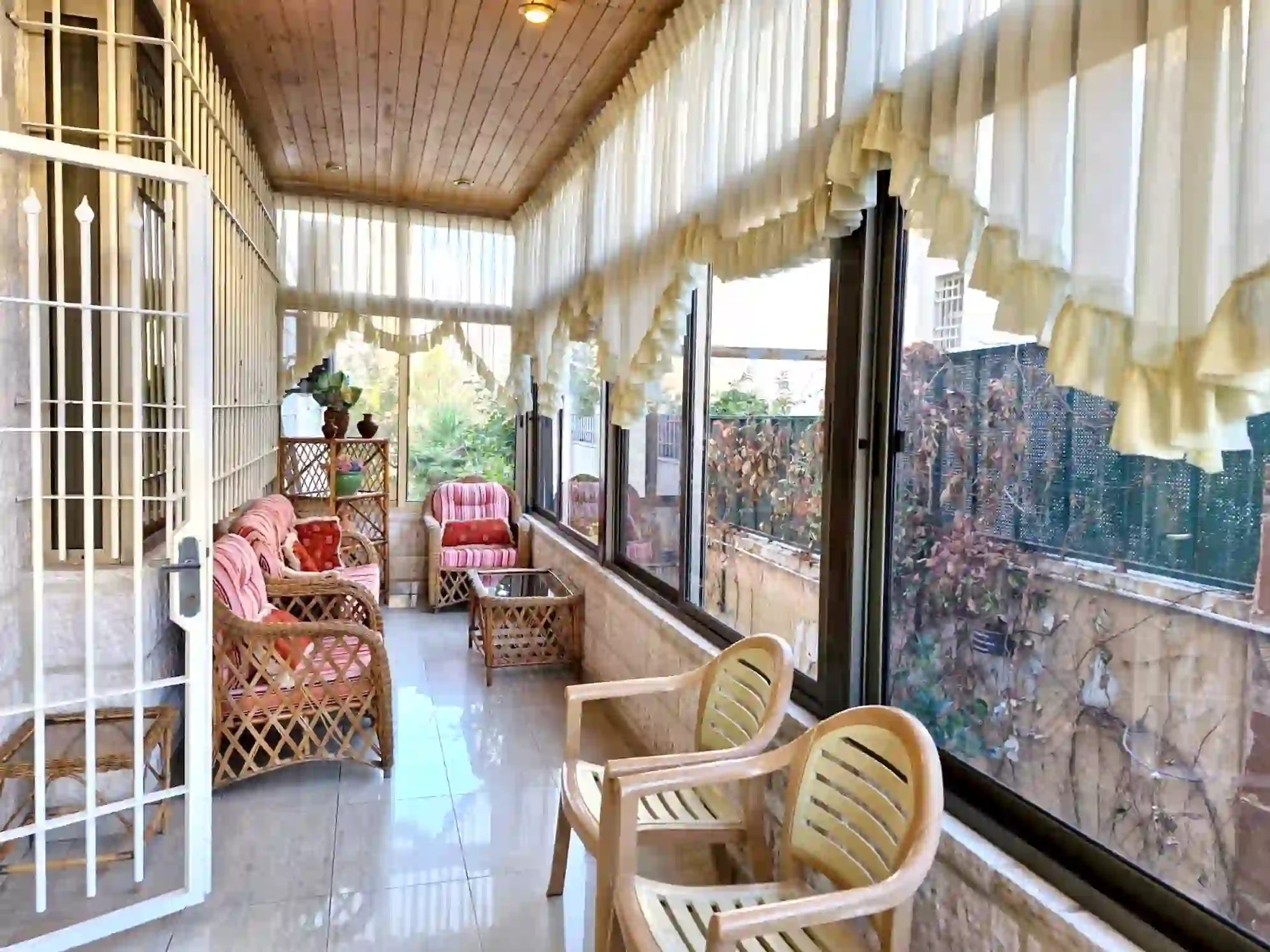 For rent Swefieh Apartment - Image 15