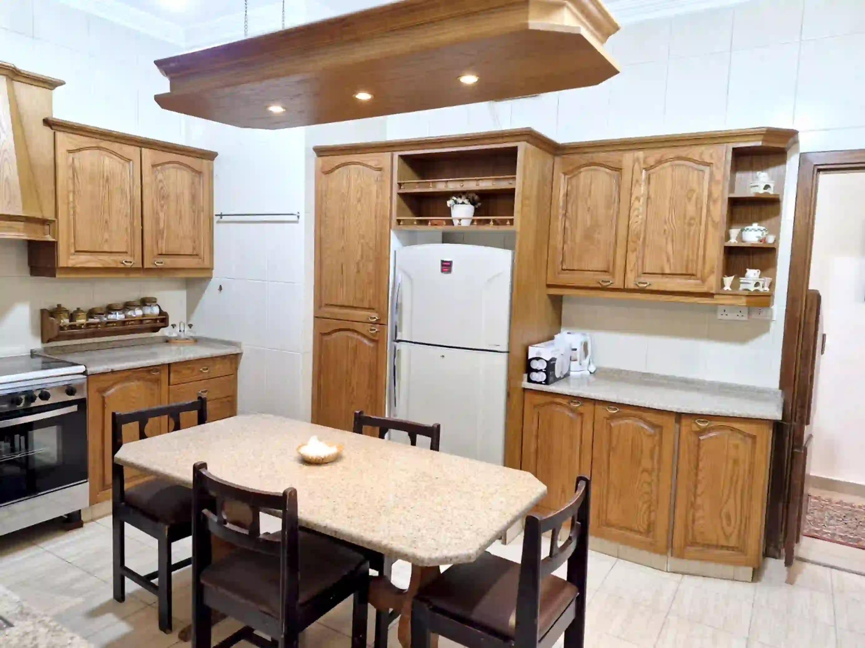 For rent Swefieh Apartment - Image 5