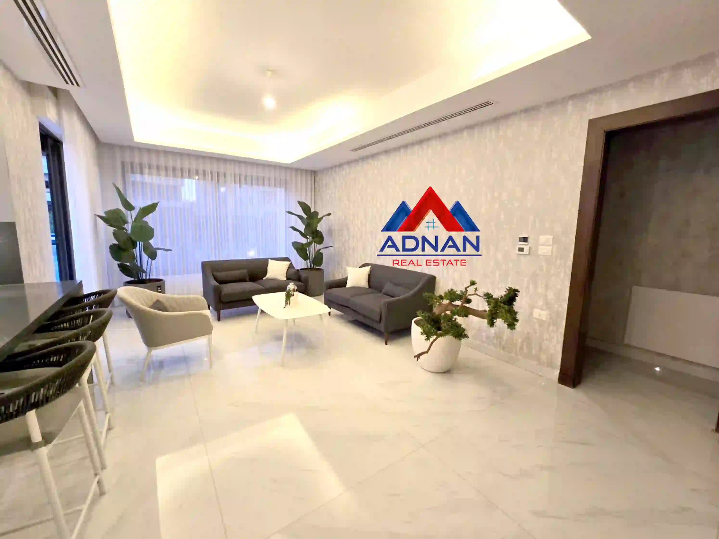 For rent Deir Ghbar Apartment - Image 1