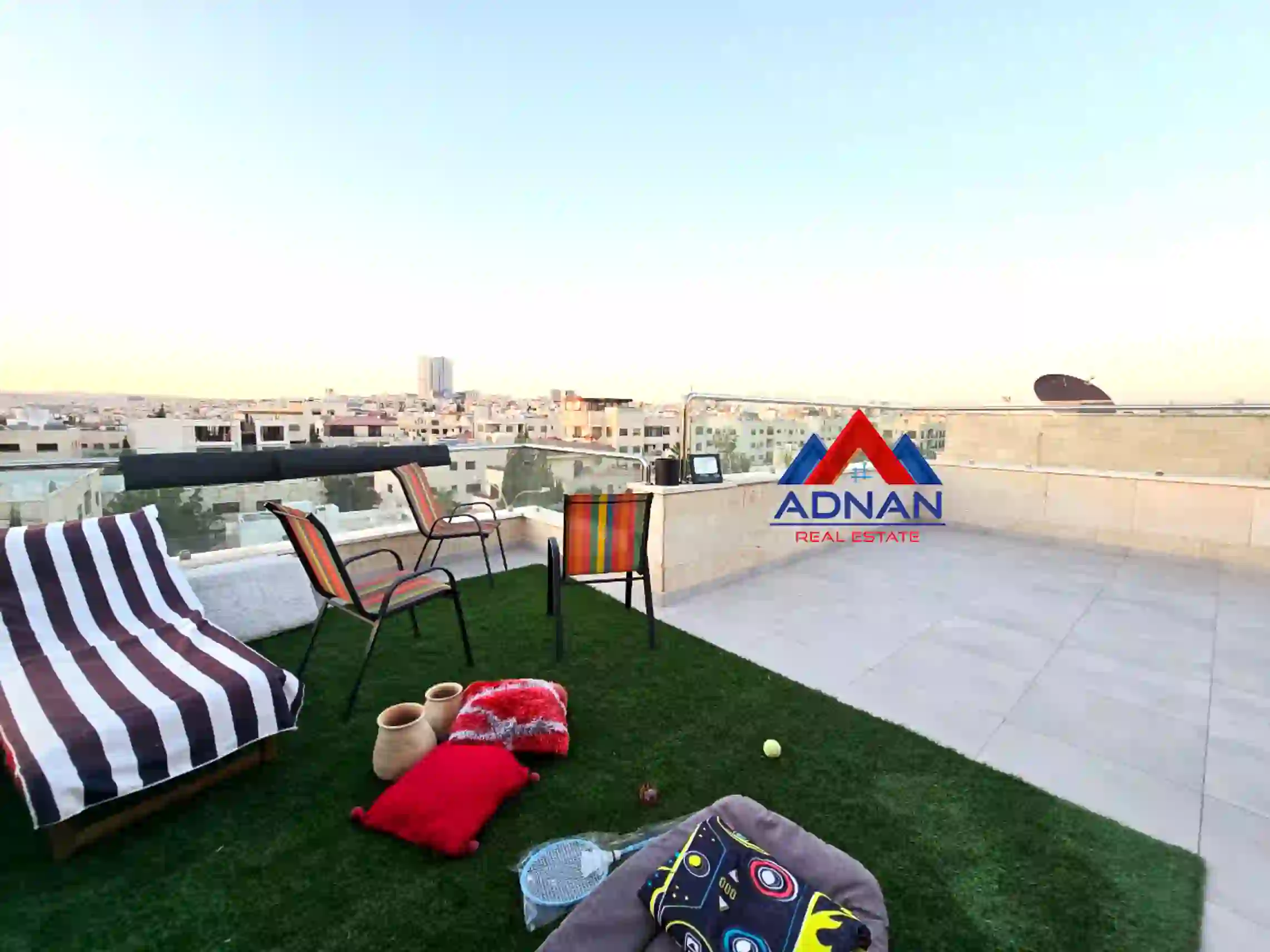 For rent Deir Ghbar Apartment - Image 1