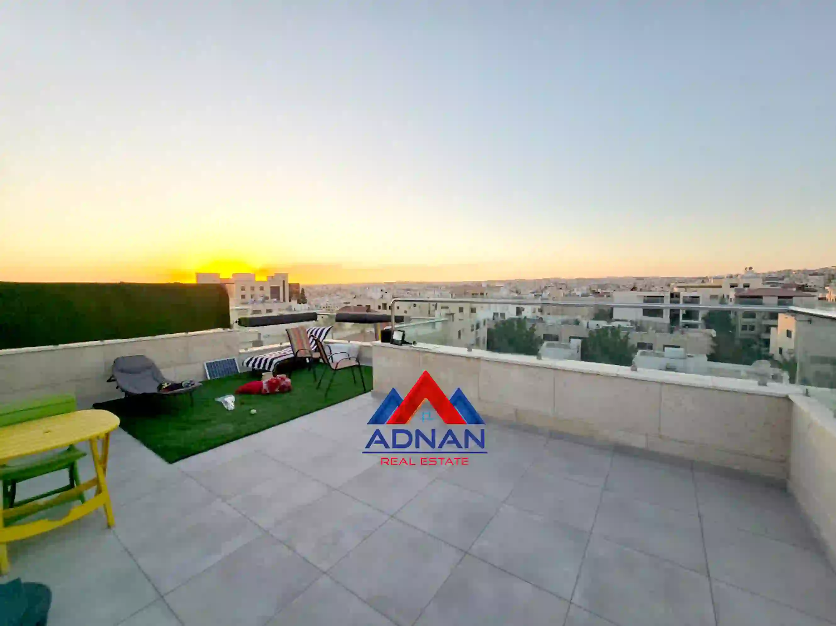 For rent Deir Ghbar Apartment - Image 2