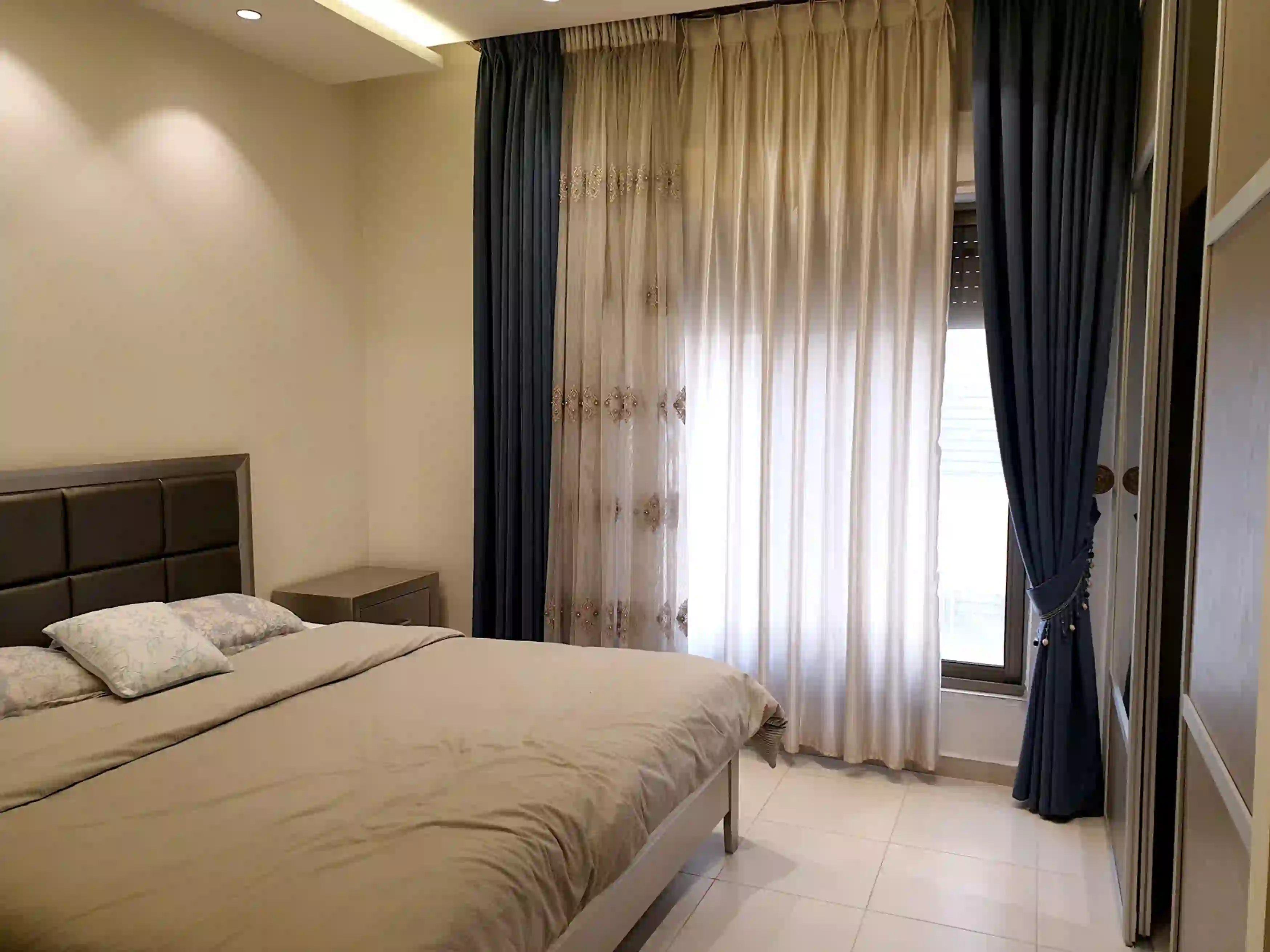 للايجار عبدون شقة - Image 11