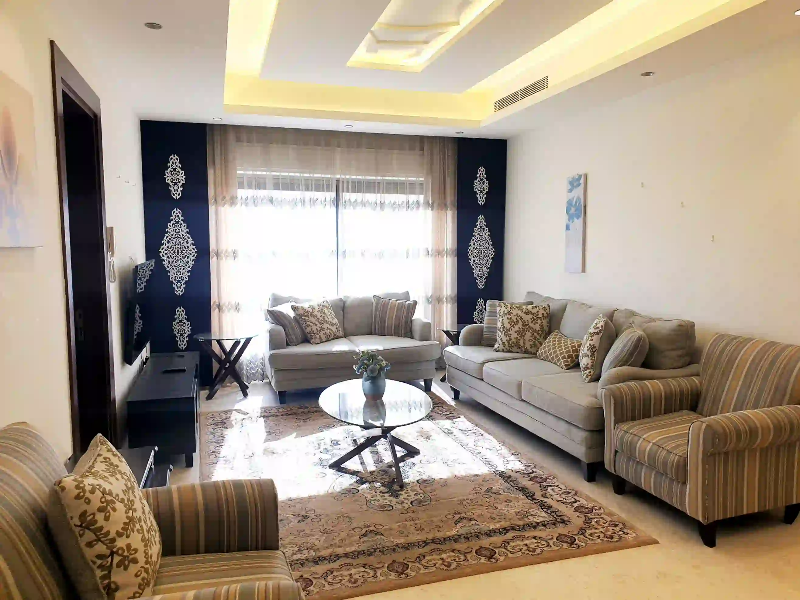 للايجار عبدون شقة - Image 4