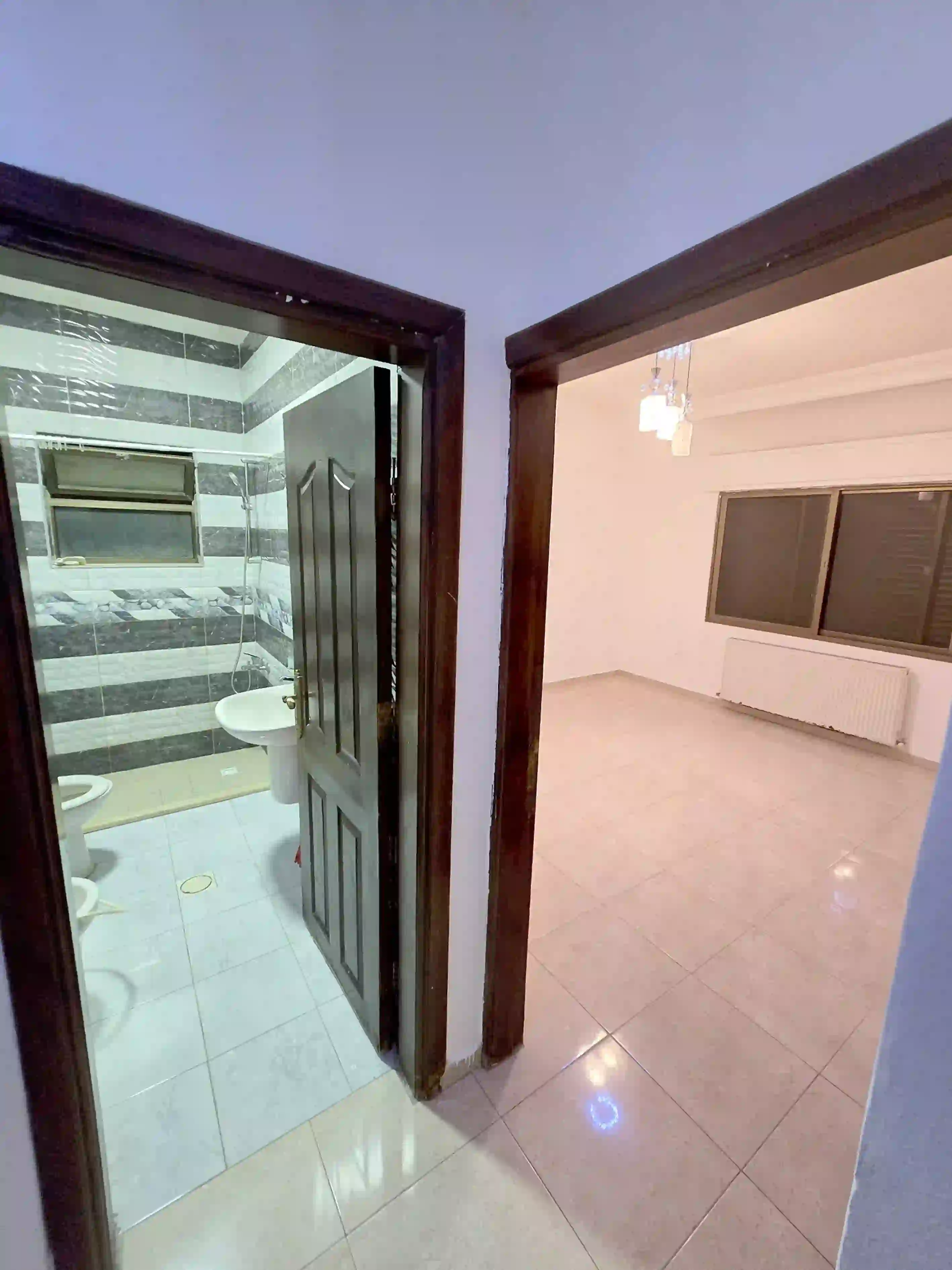 للايجار أم أذينة شقة - Image 7