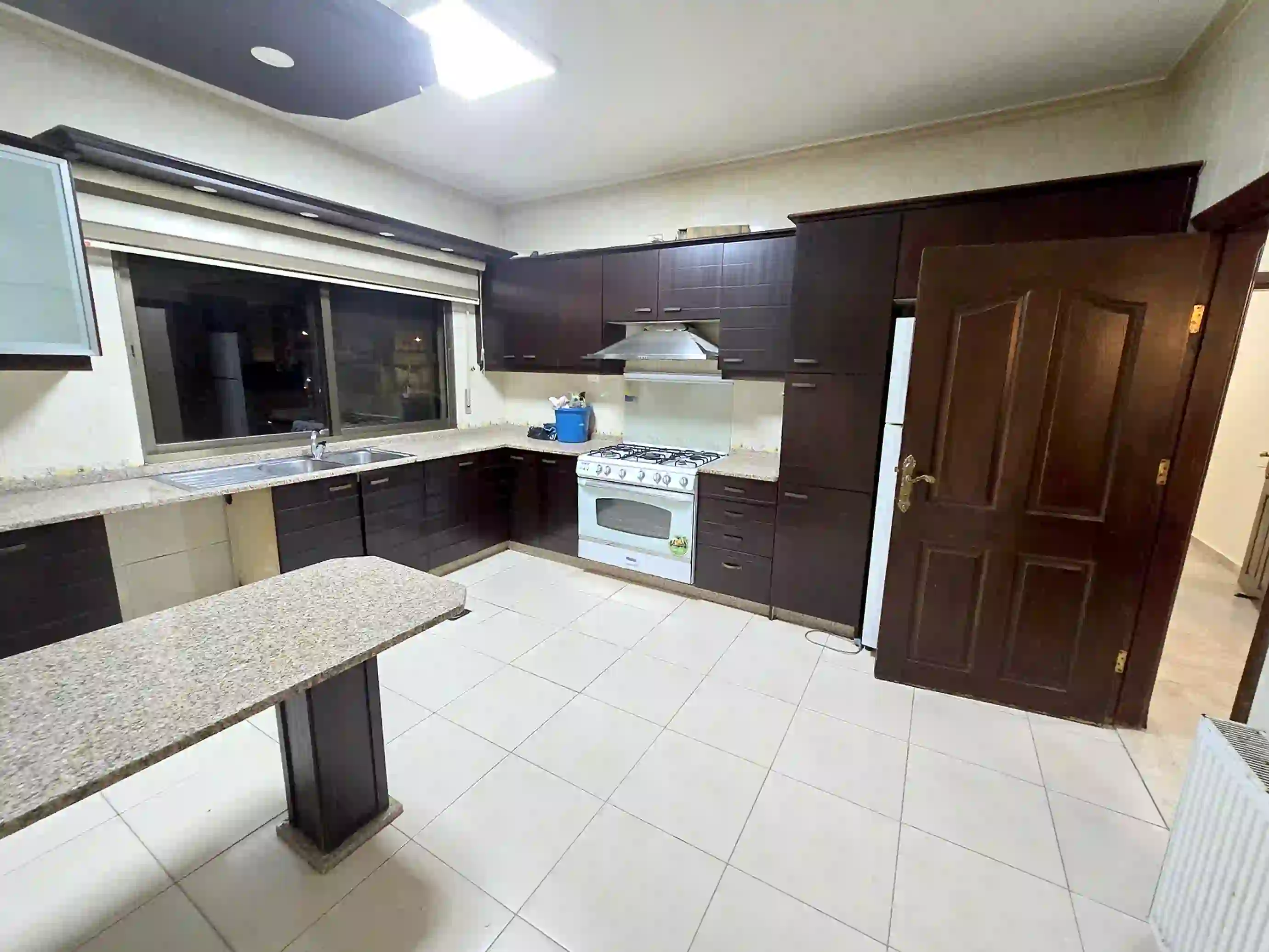 For sale Um Uthaina Apartment - Image 3