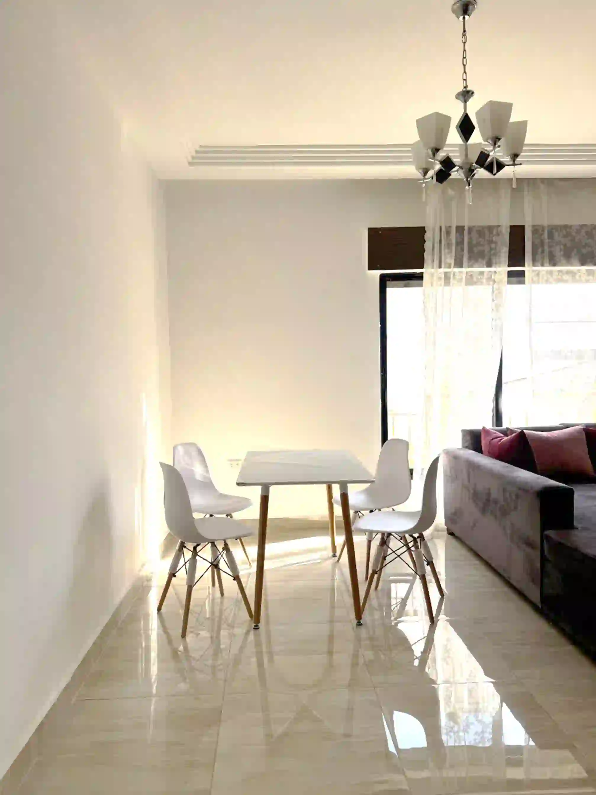 For rent 7th Circle Apartment - Image 2
