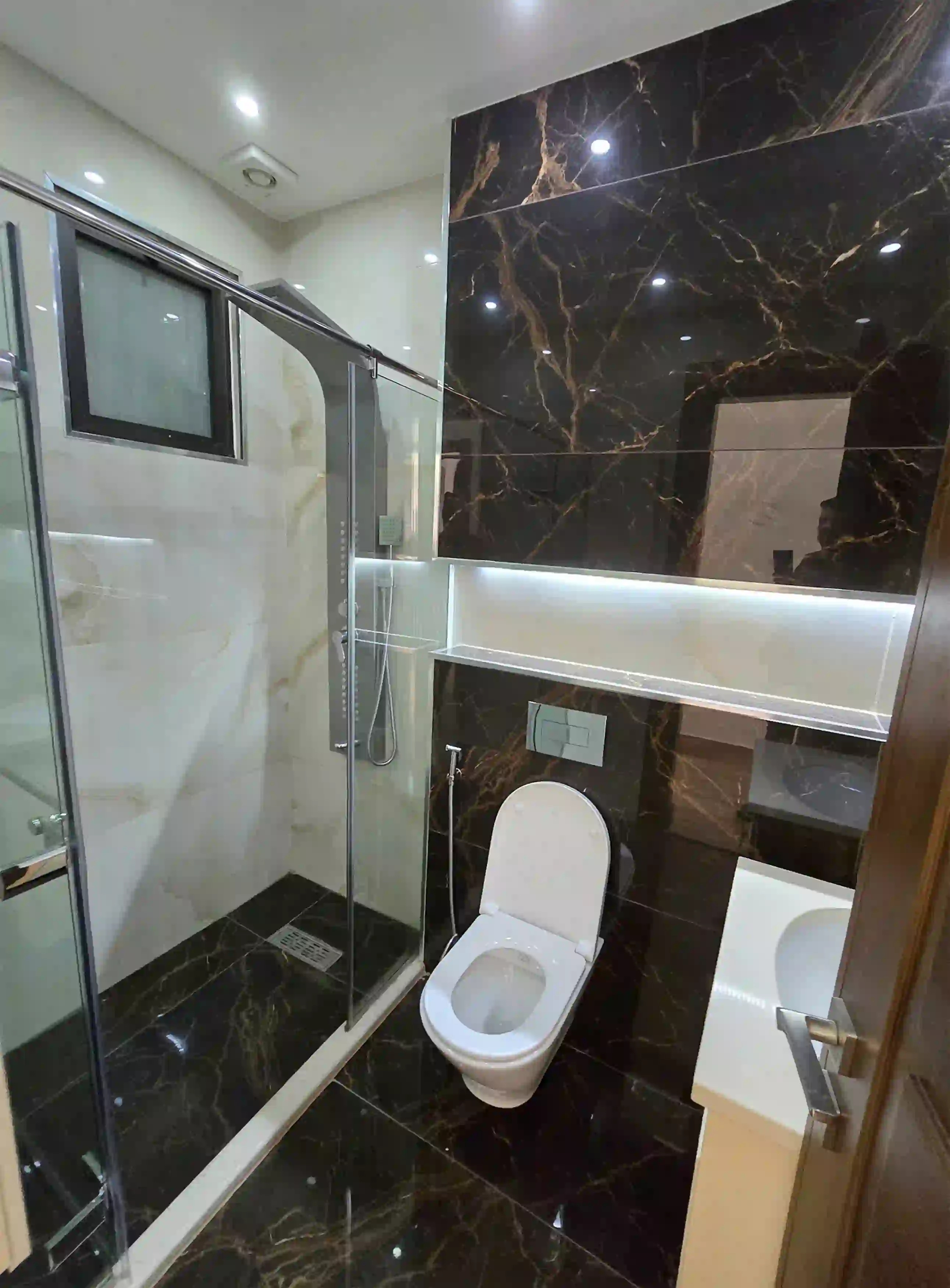 للايجار أم أذينة شقة - Image 12