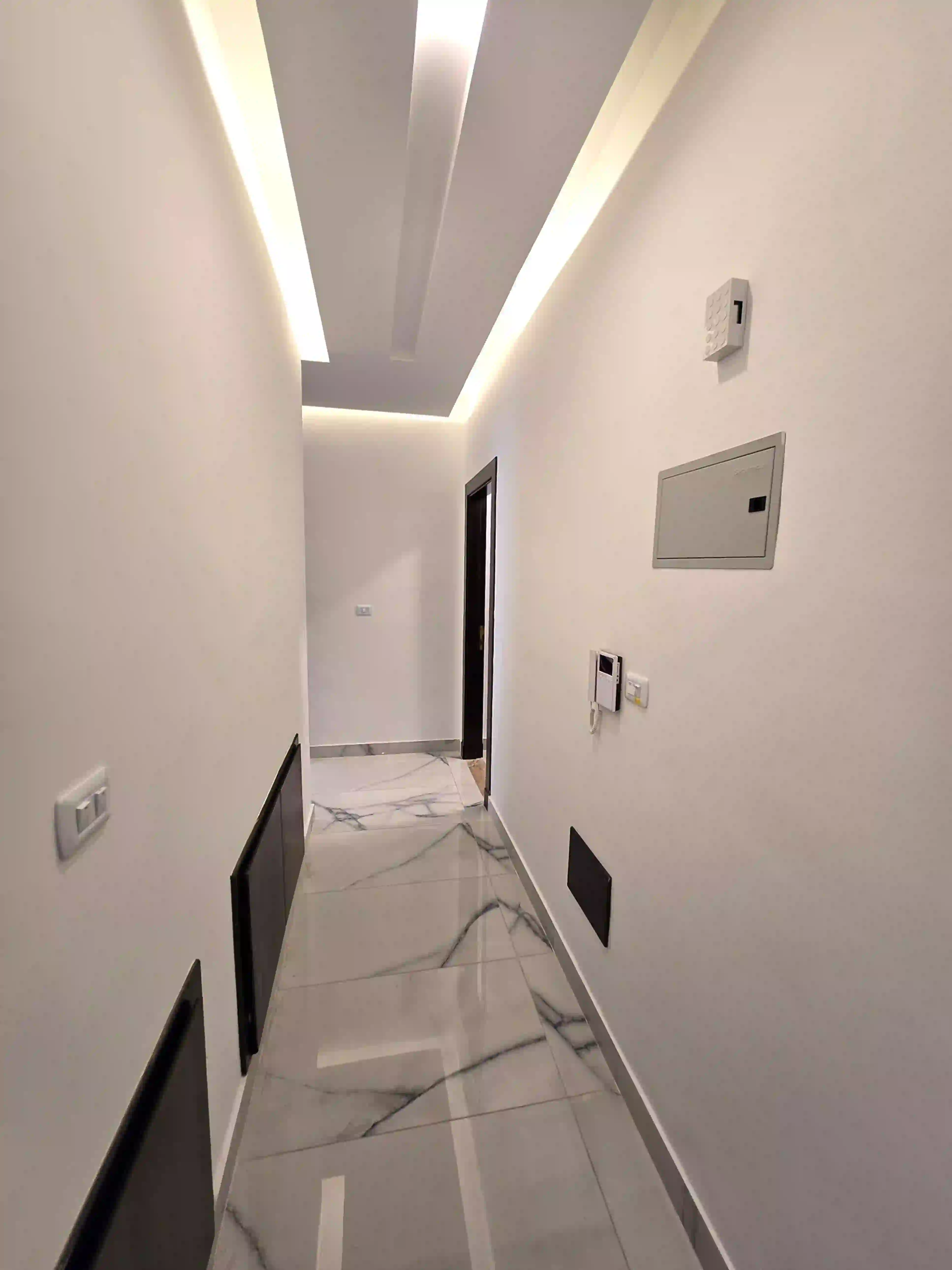 For rent 7th Circle Apartment - Image 12