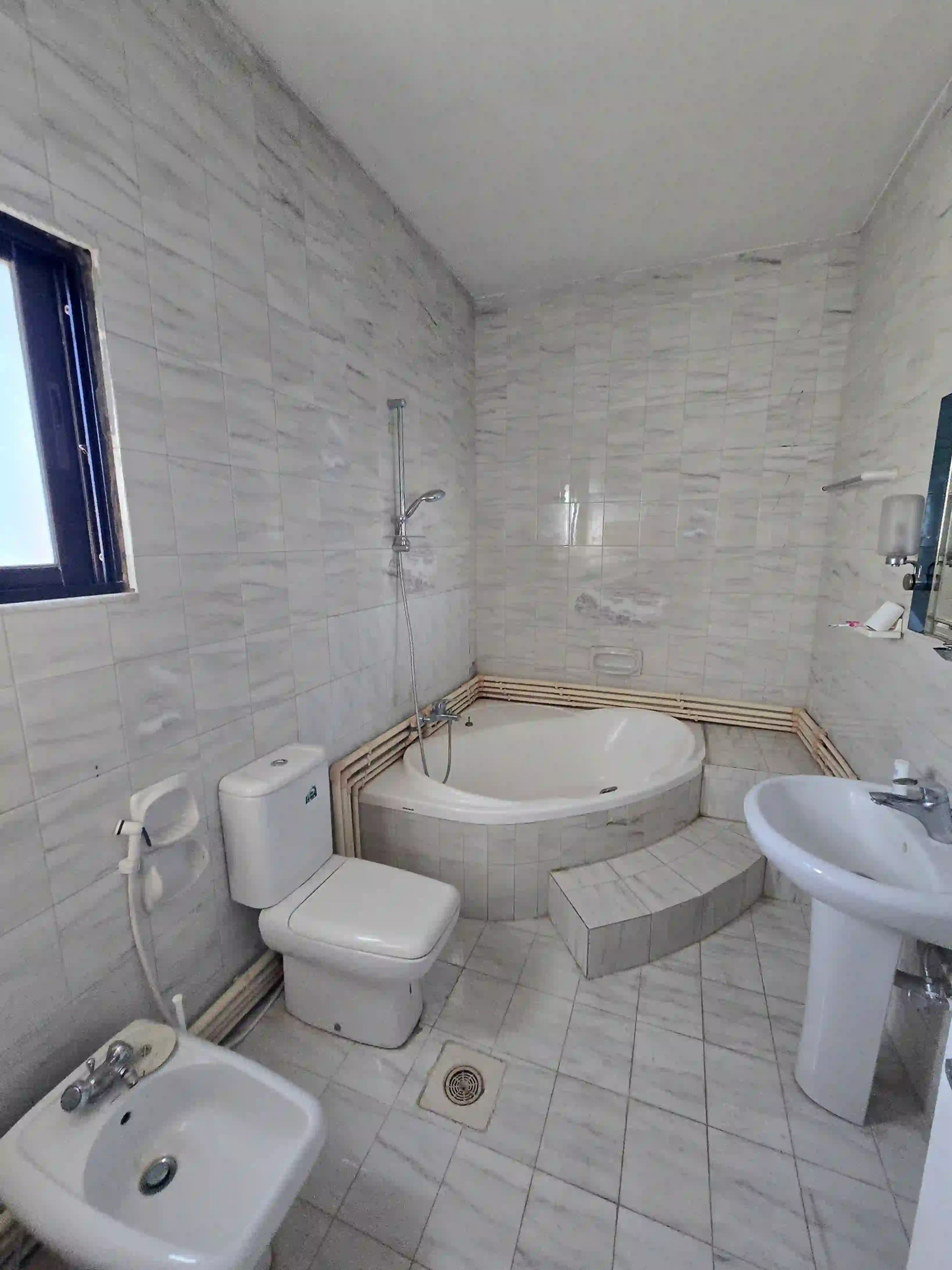 For rent Khilda Apartment - Image 8