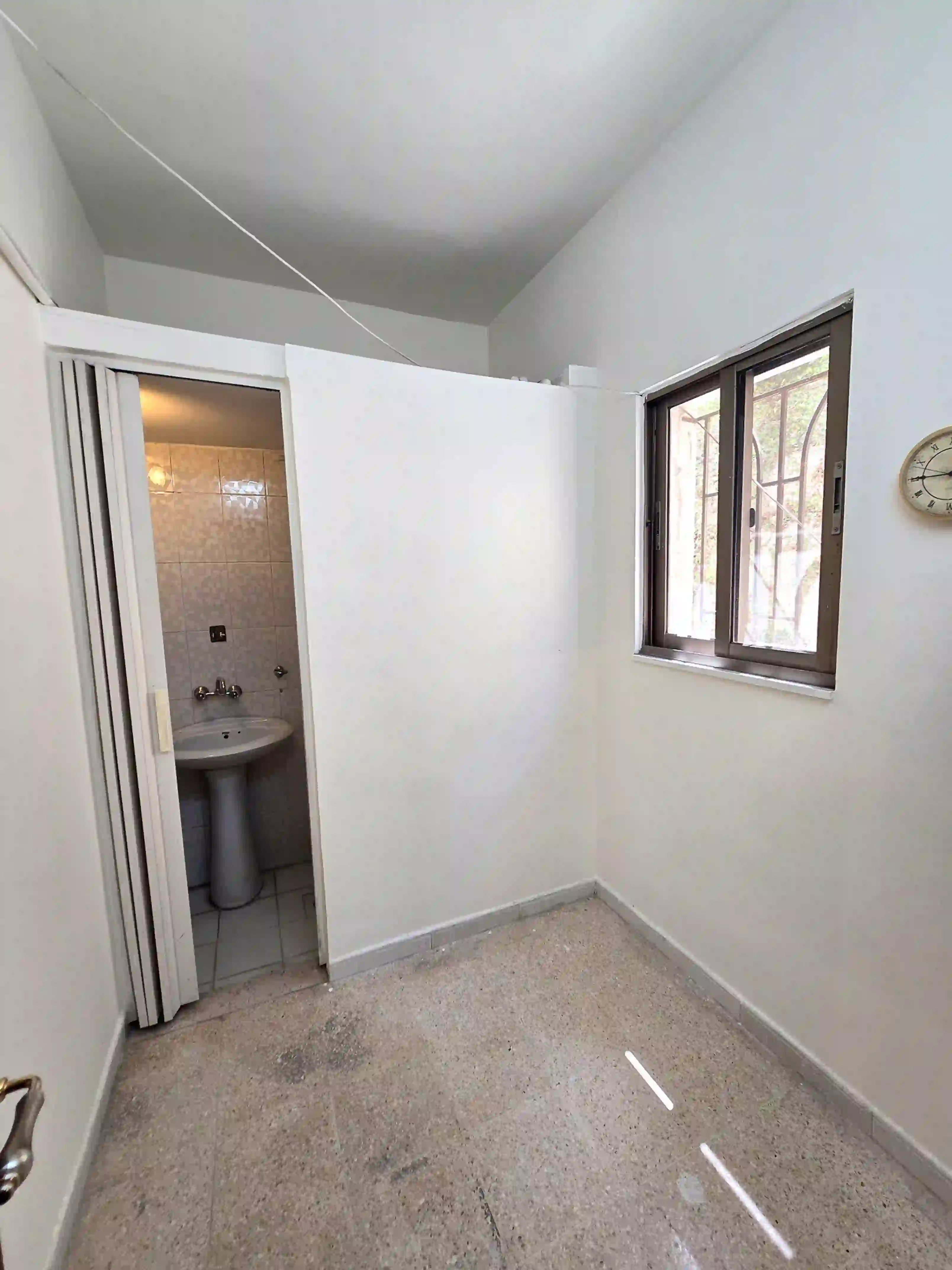 For sale Abdoun Apartment - Image 16