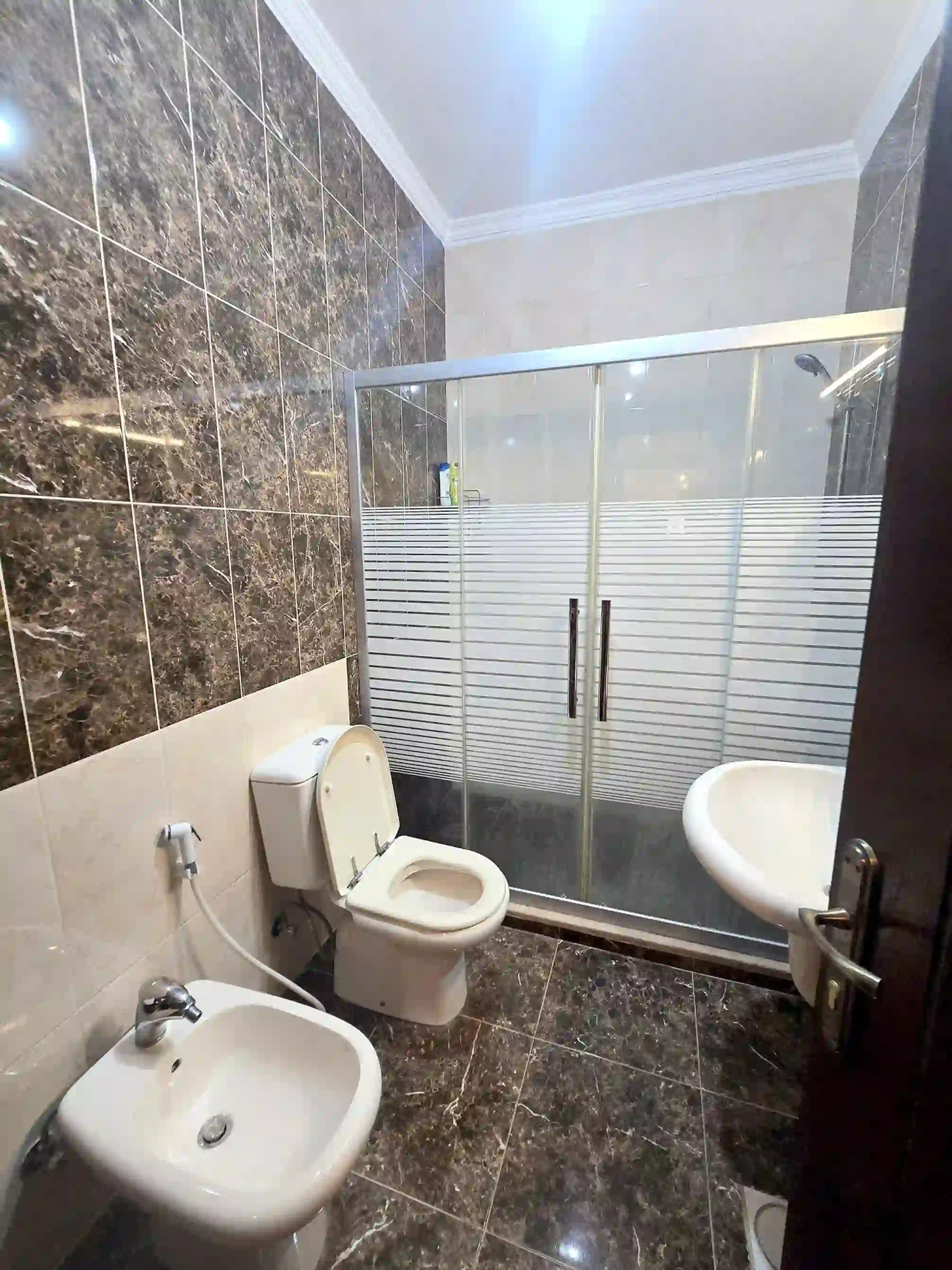 For sale Tla Al-Ali Apartment - Image 11