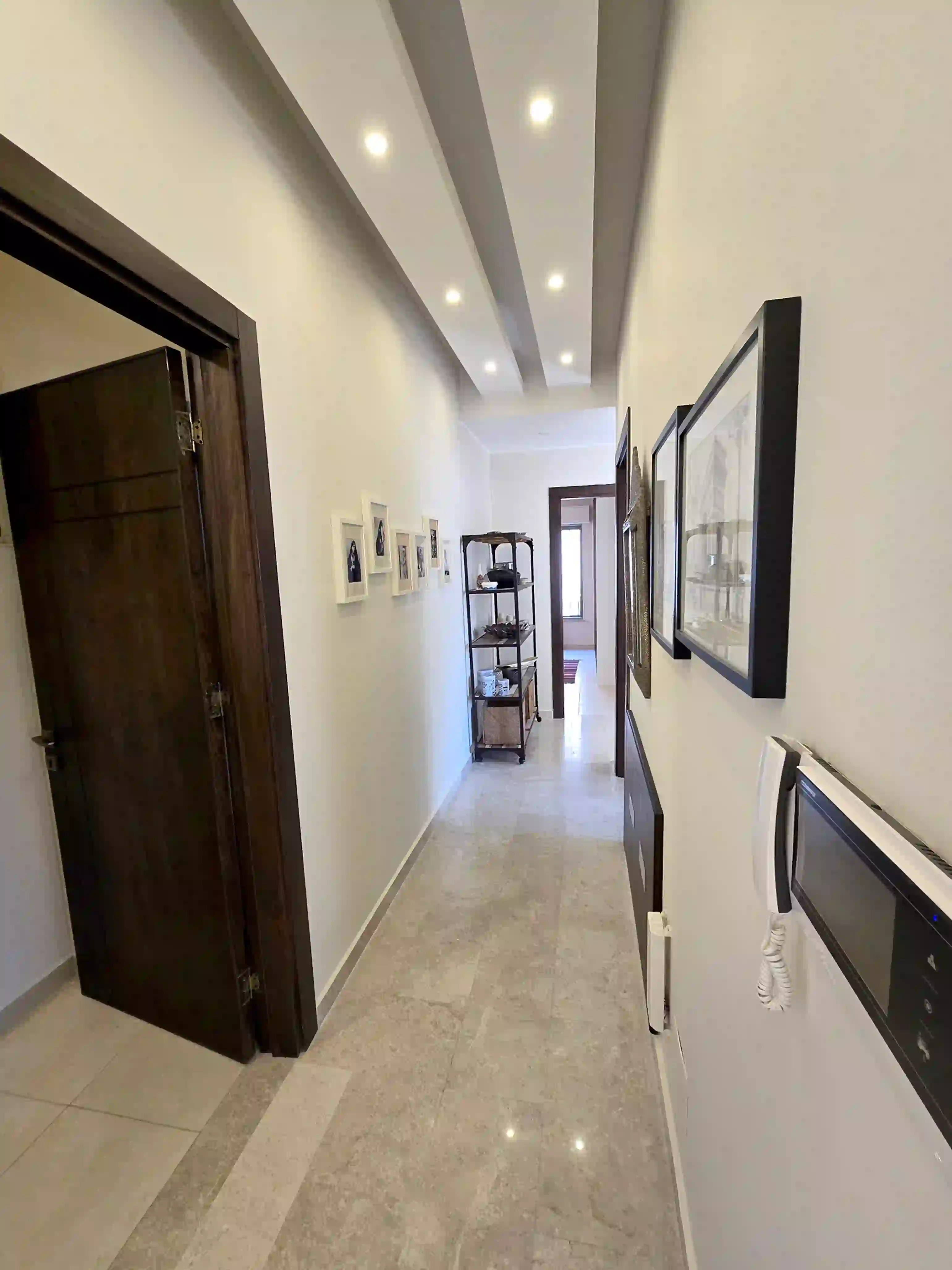 For rent Jabal Amman Apartment - Image 11