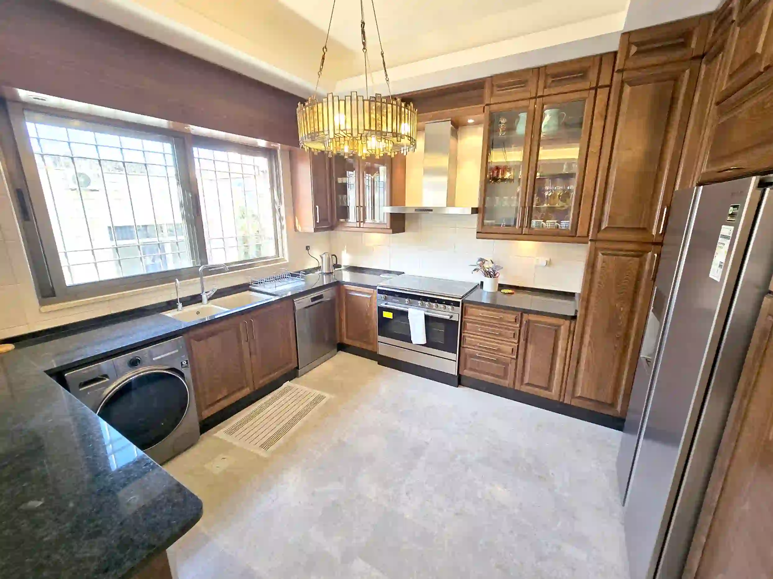 For rent Jabal Amman Apartment - Image 6