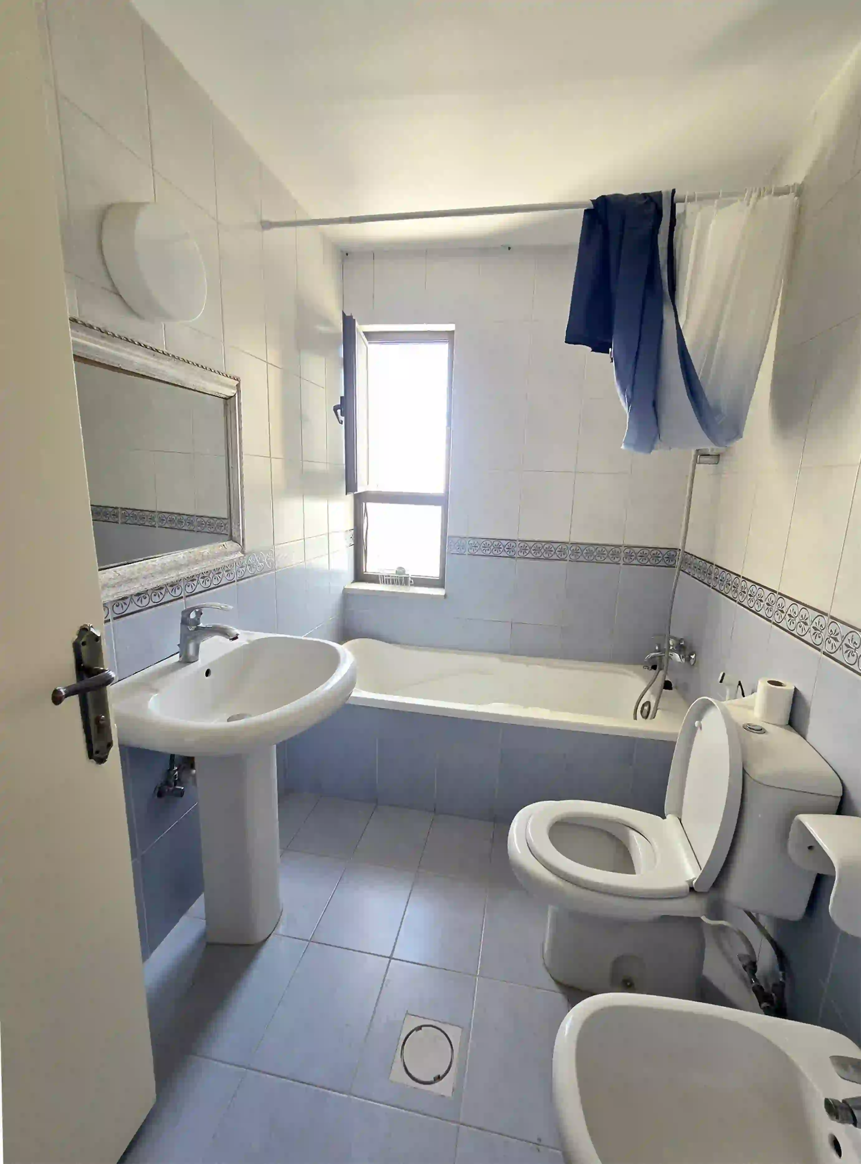 For rent Abdoun Apartment - Image 10