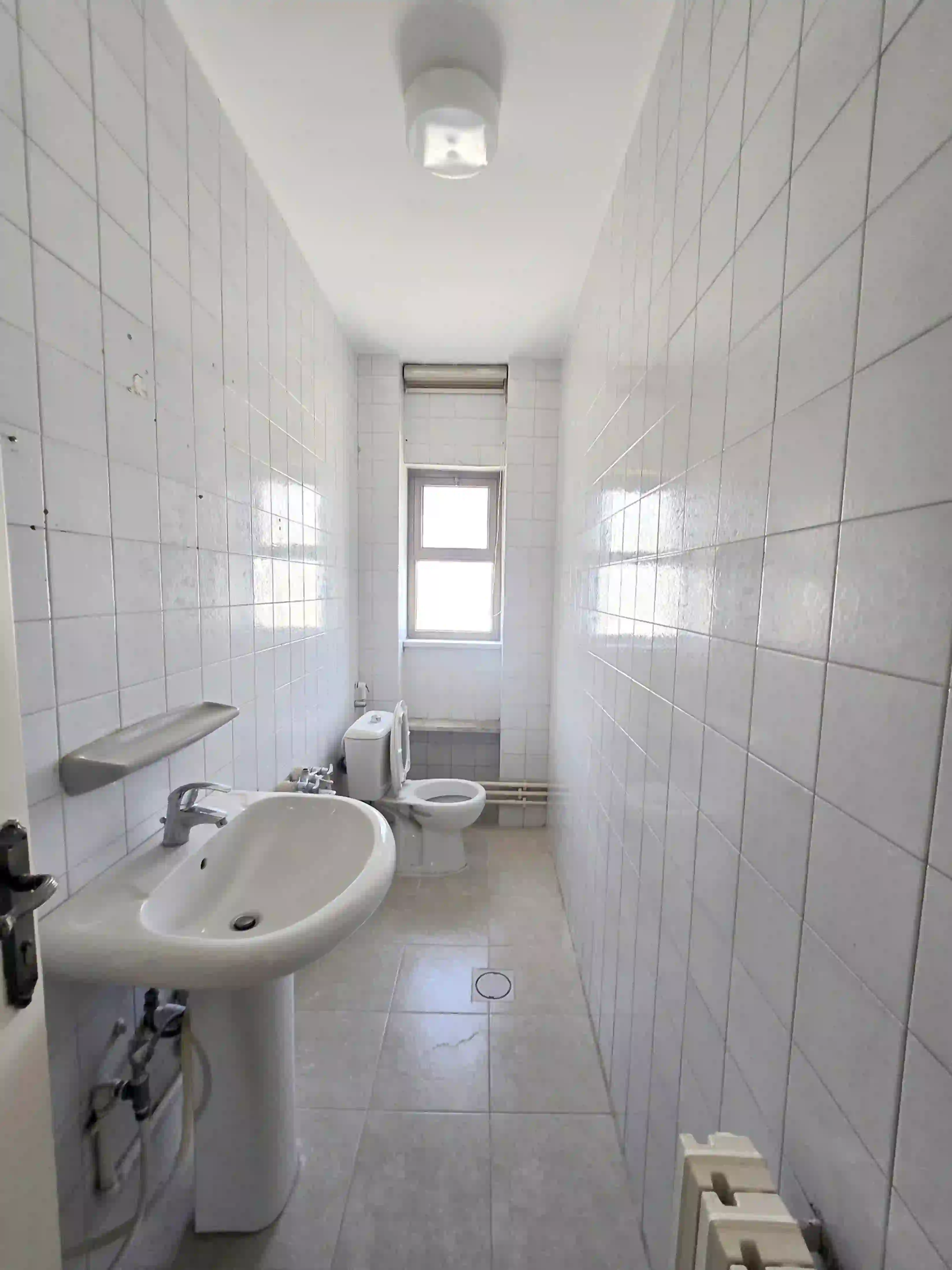 For rent Abdoun Apartment - Image 11