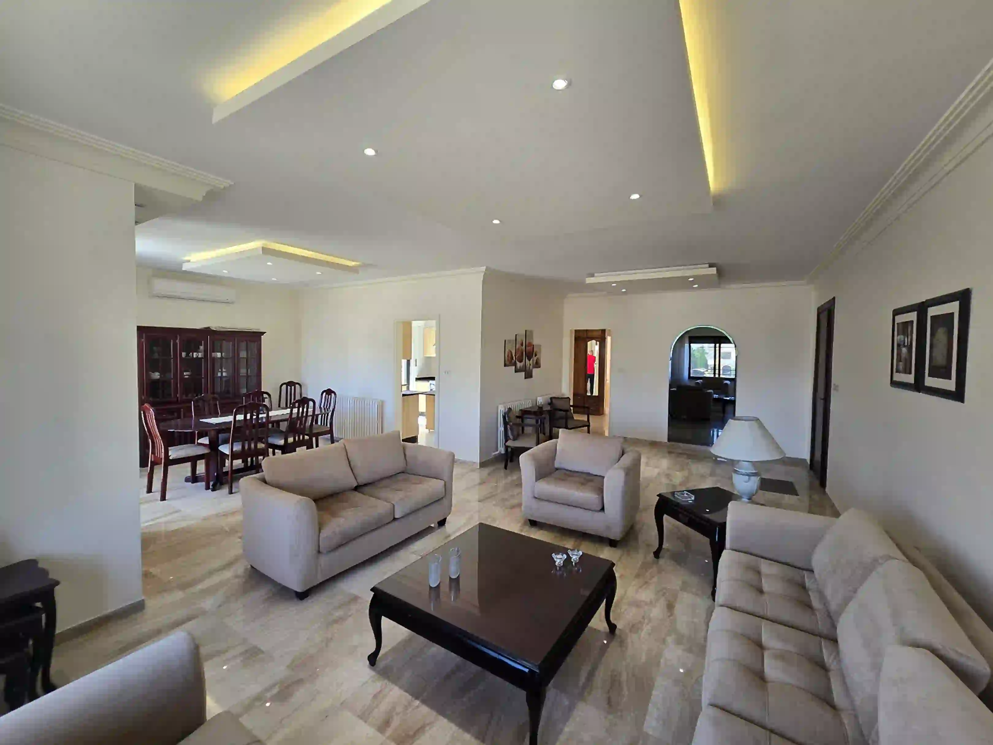 للايجار عبدون شقة - Image 3