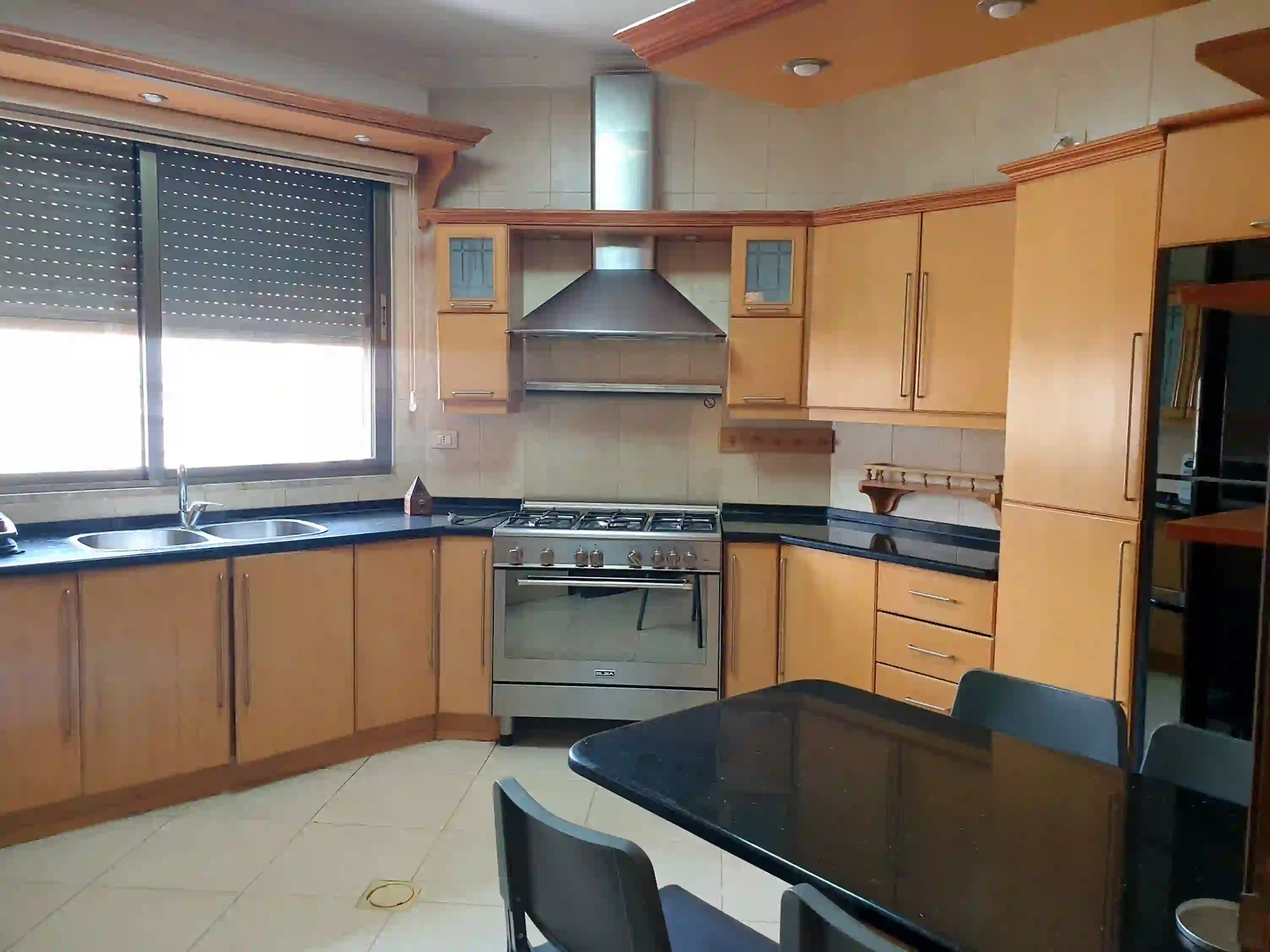 For rent Al Rabieh Apartment - Image 6