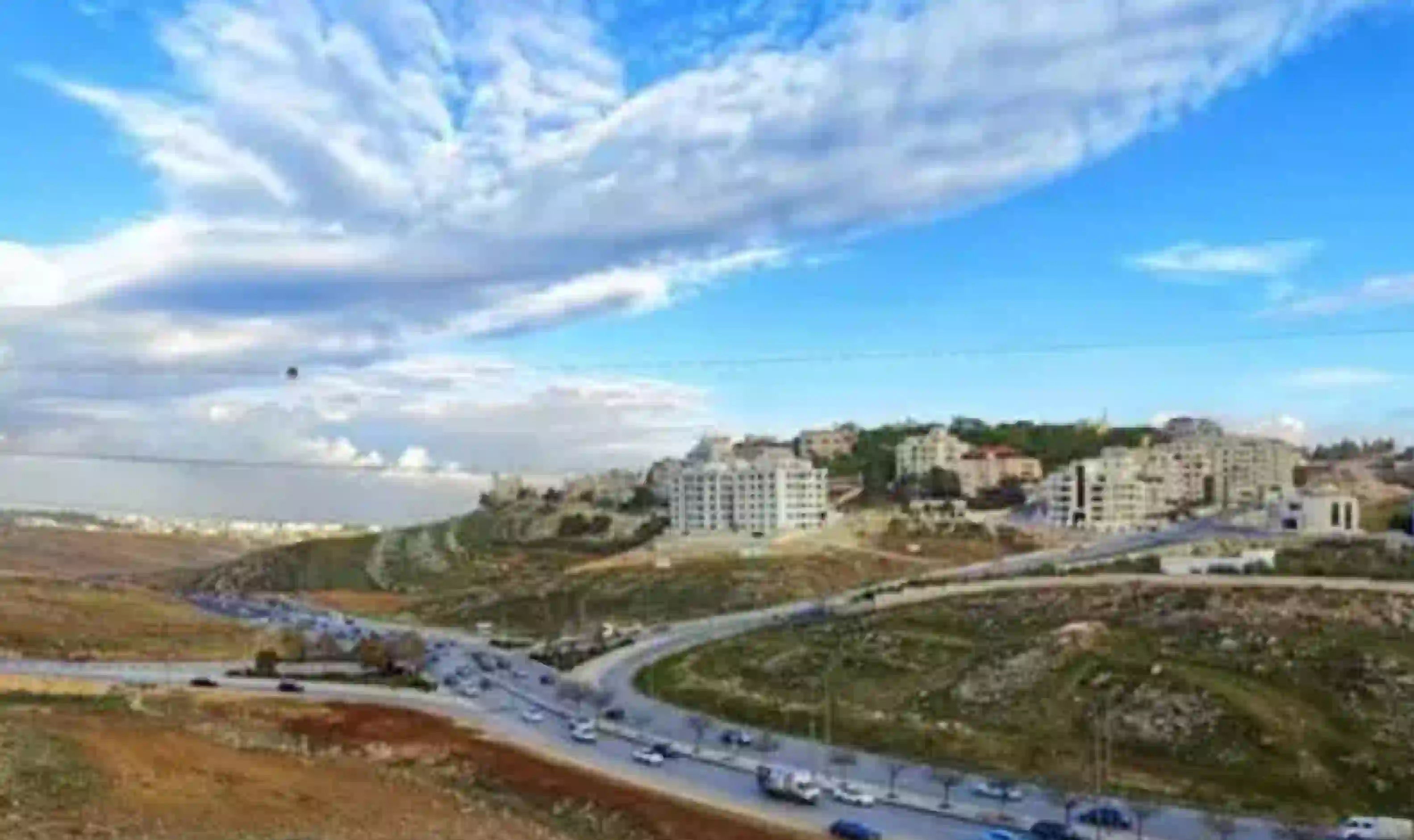 للبيع كوريدور عبدون أرض