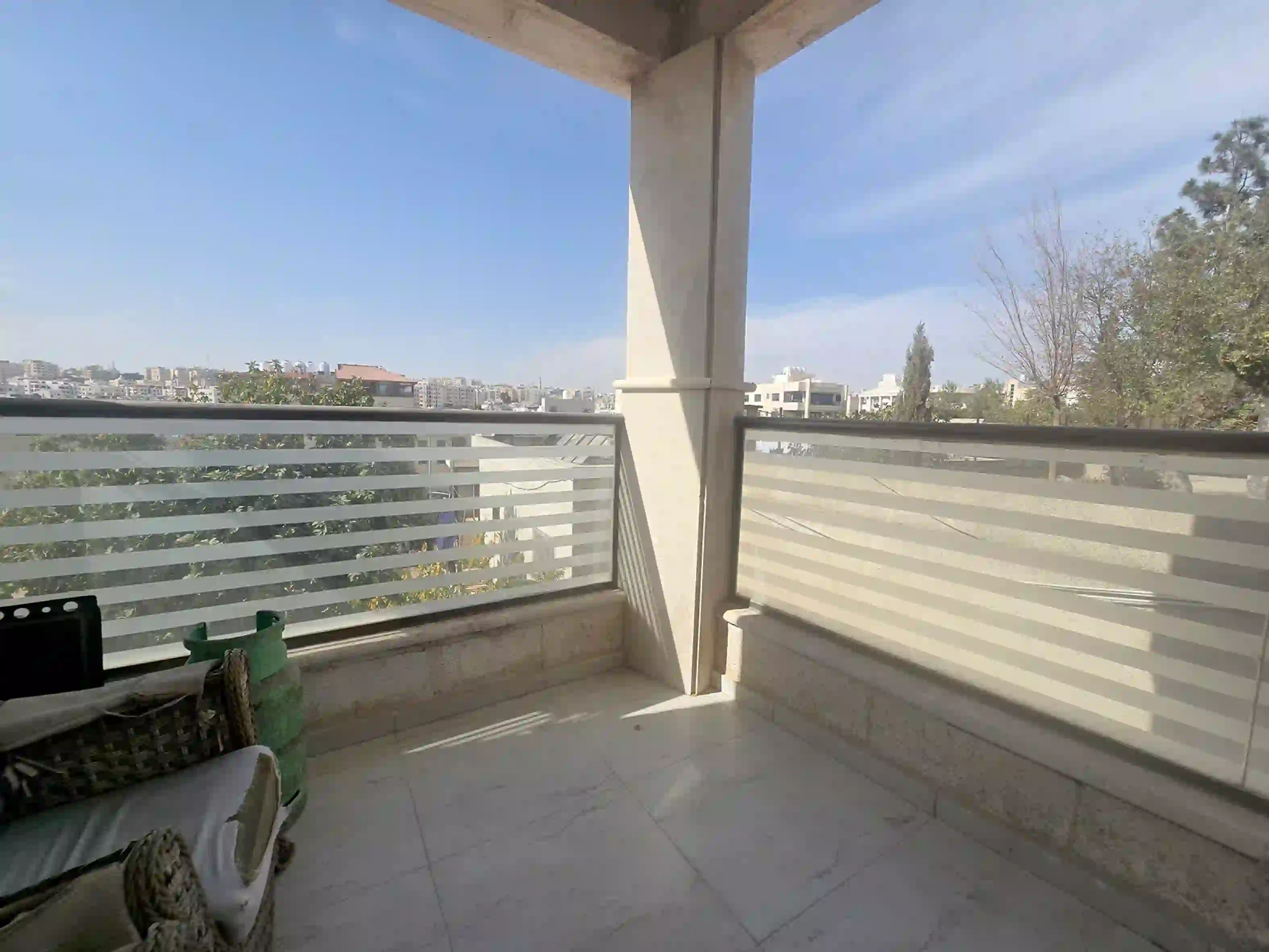 For sale Al Madinah Al Munawwarah Street Apartment - Image 1