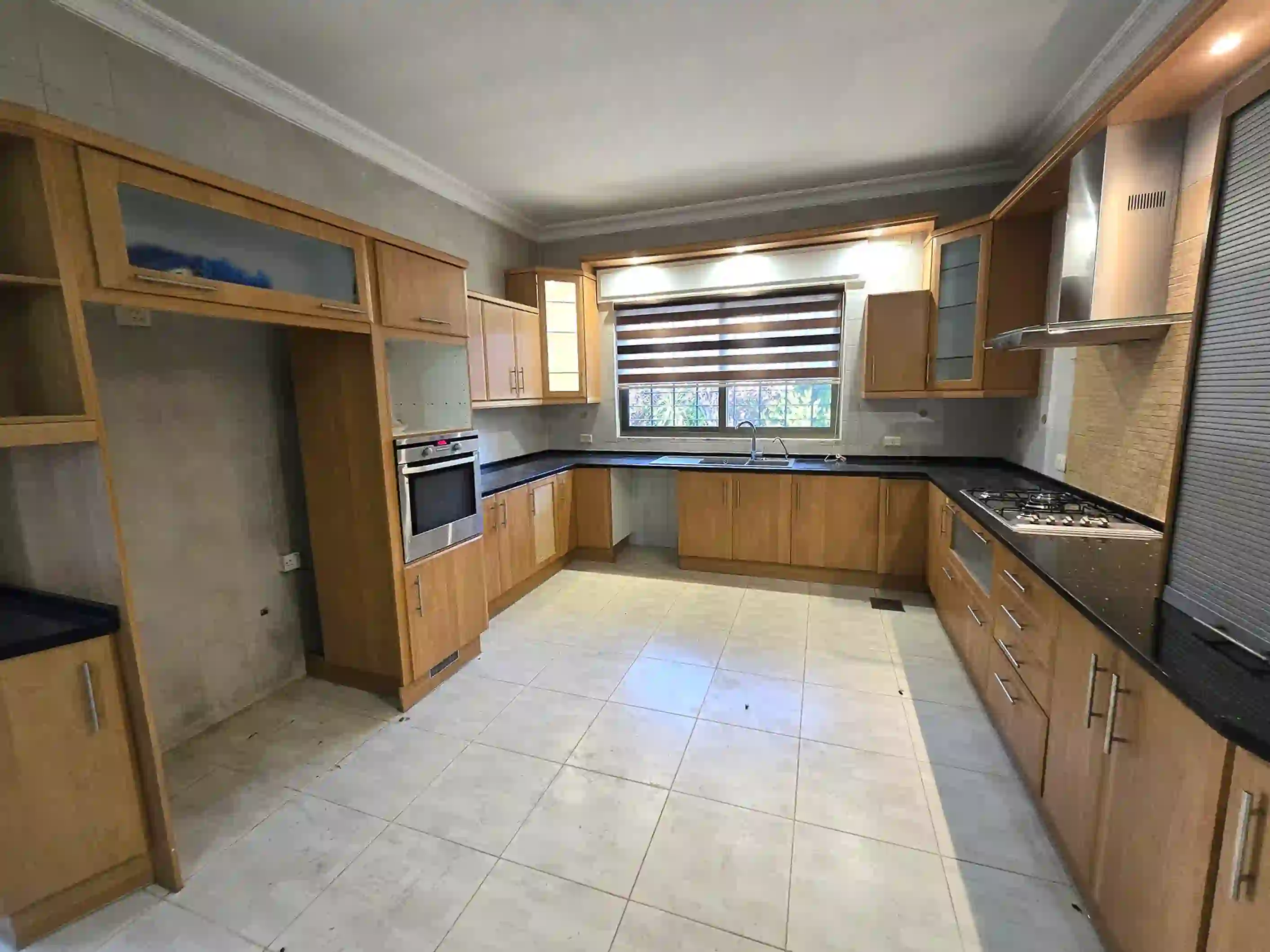 For rent Abdoun Apartment - Image 7