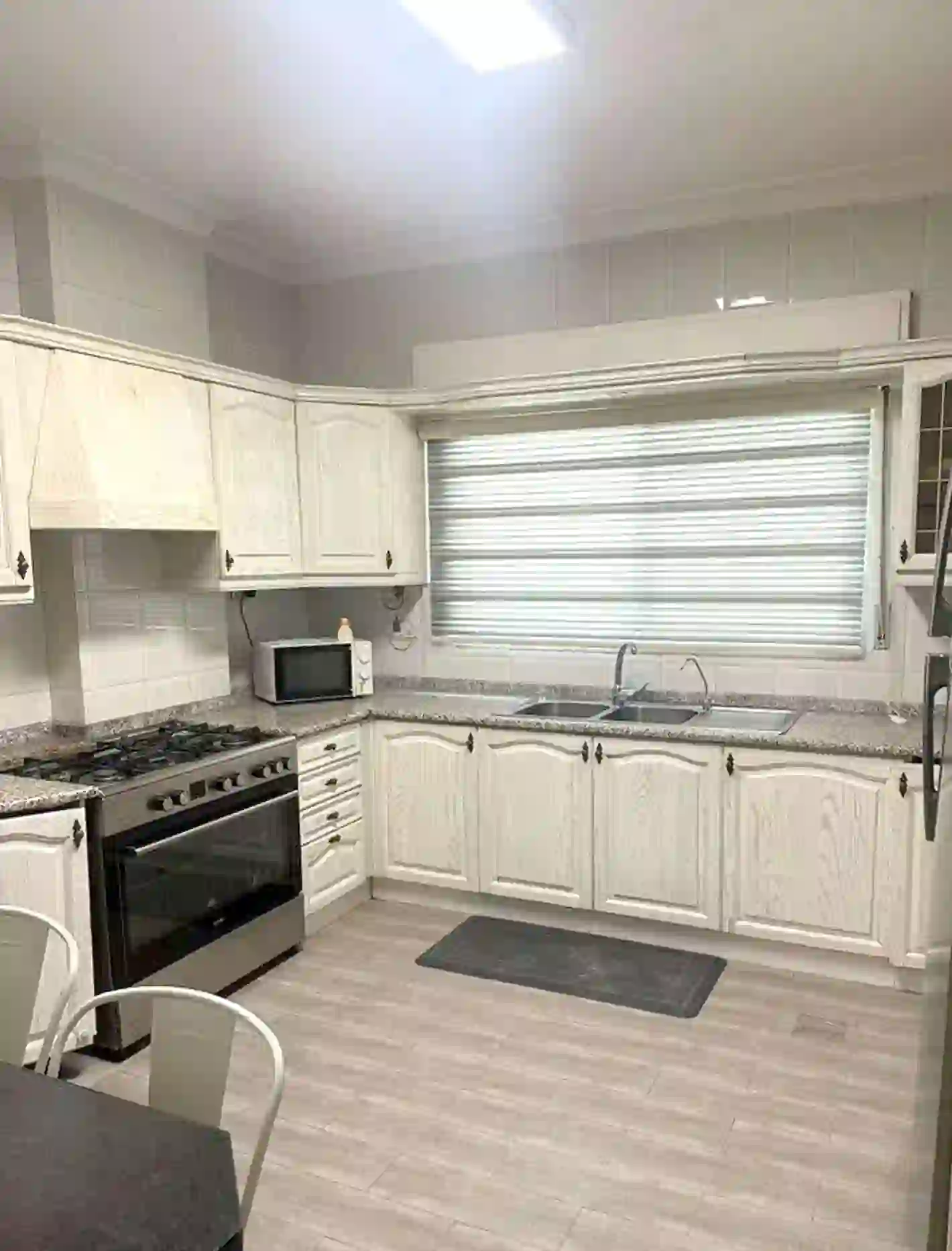 للايجار جبل عمان شقة - Image 7