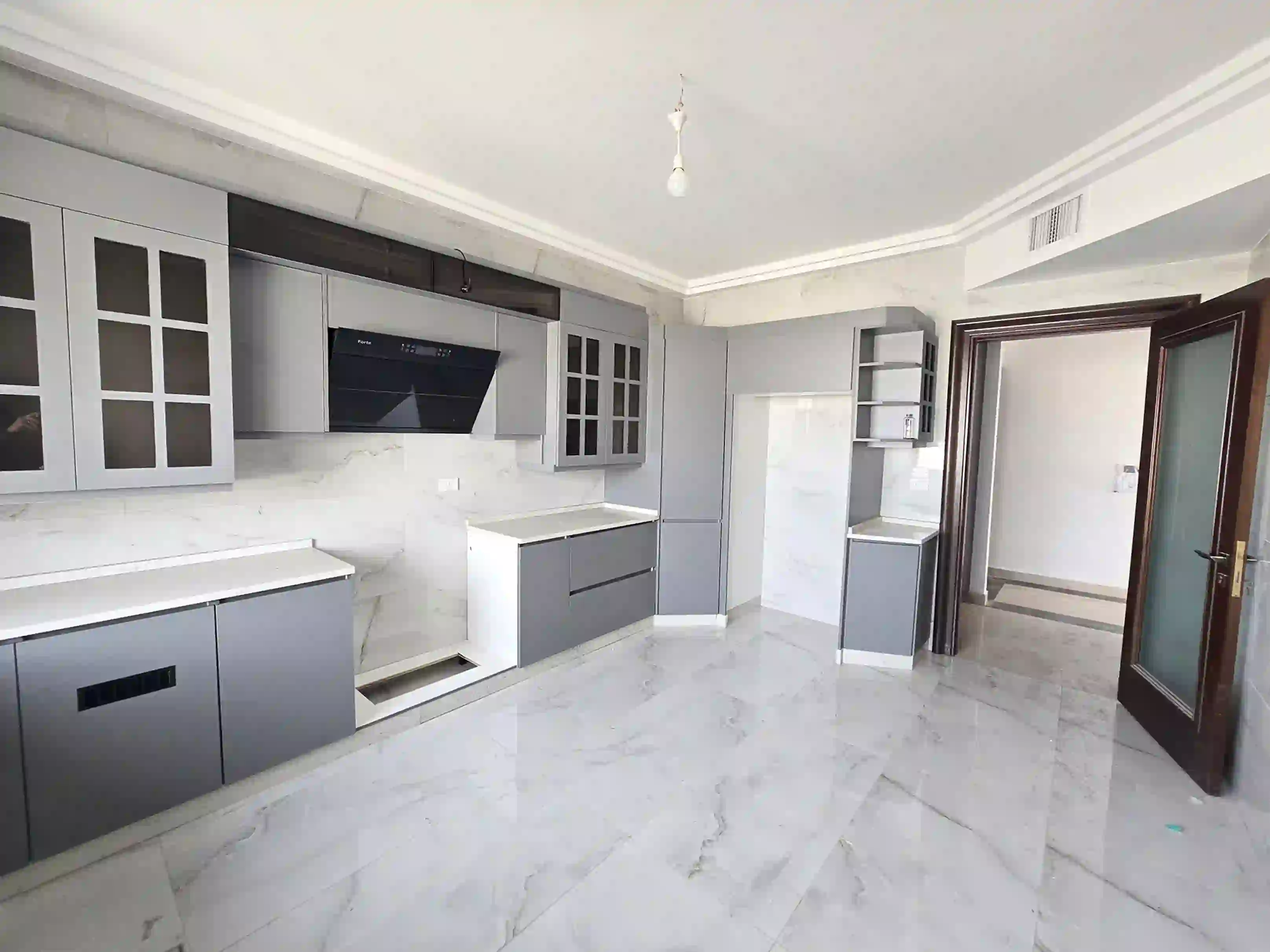 For rent Al Rabieh Apartment - Image 2