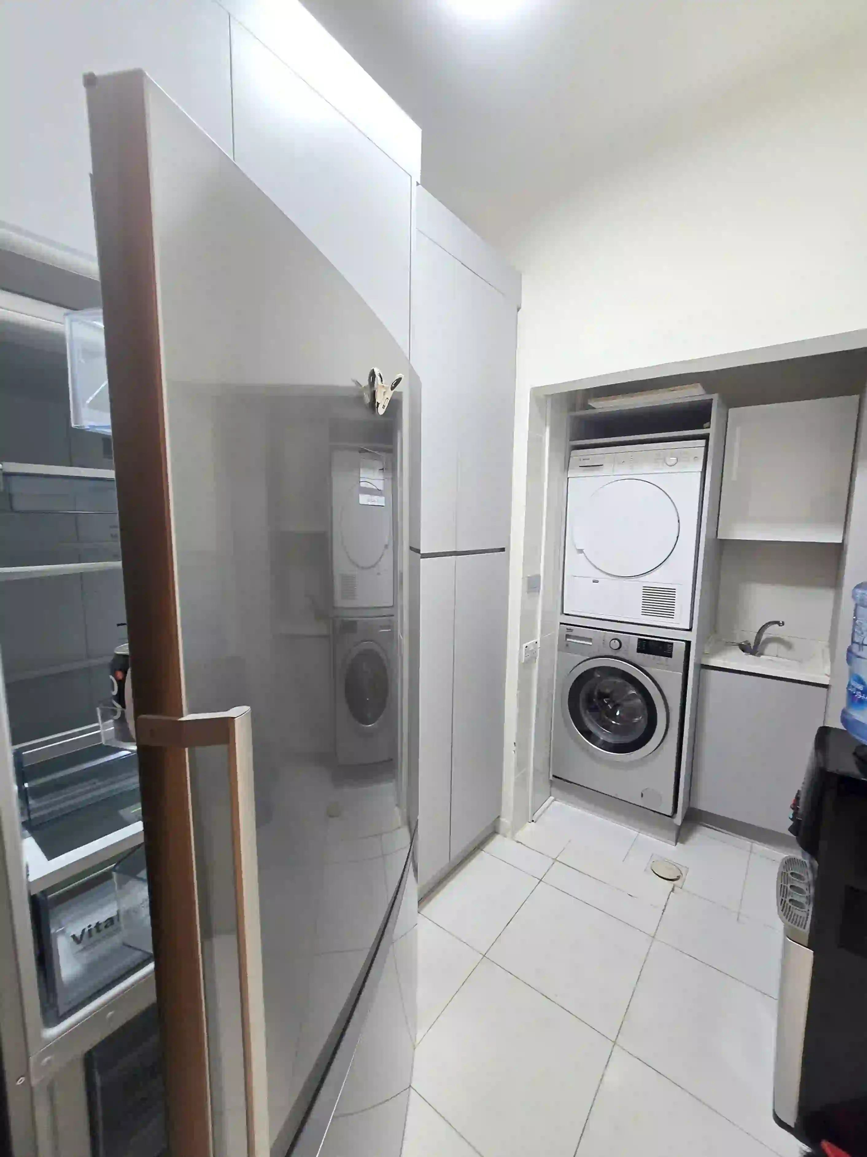 For rent Deir Ghbar Apartment - Image 15