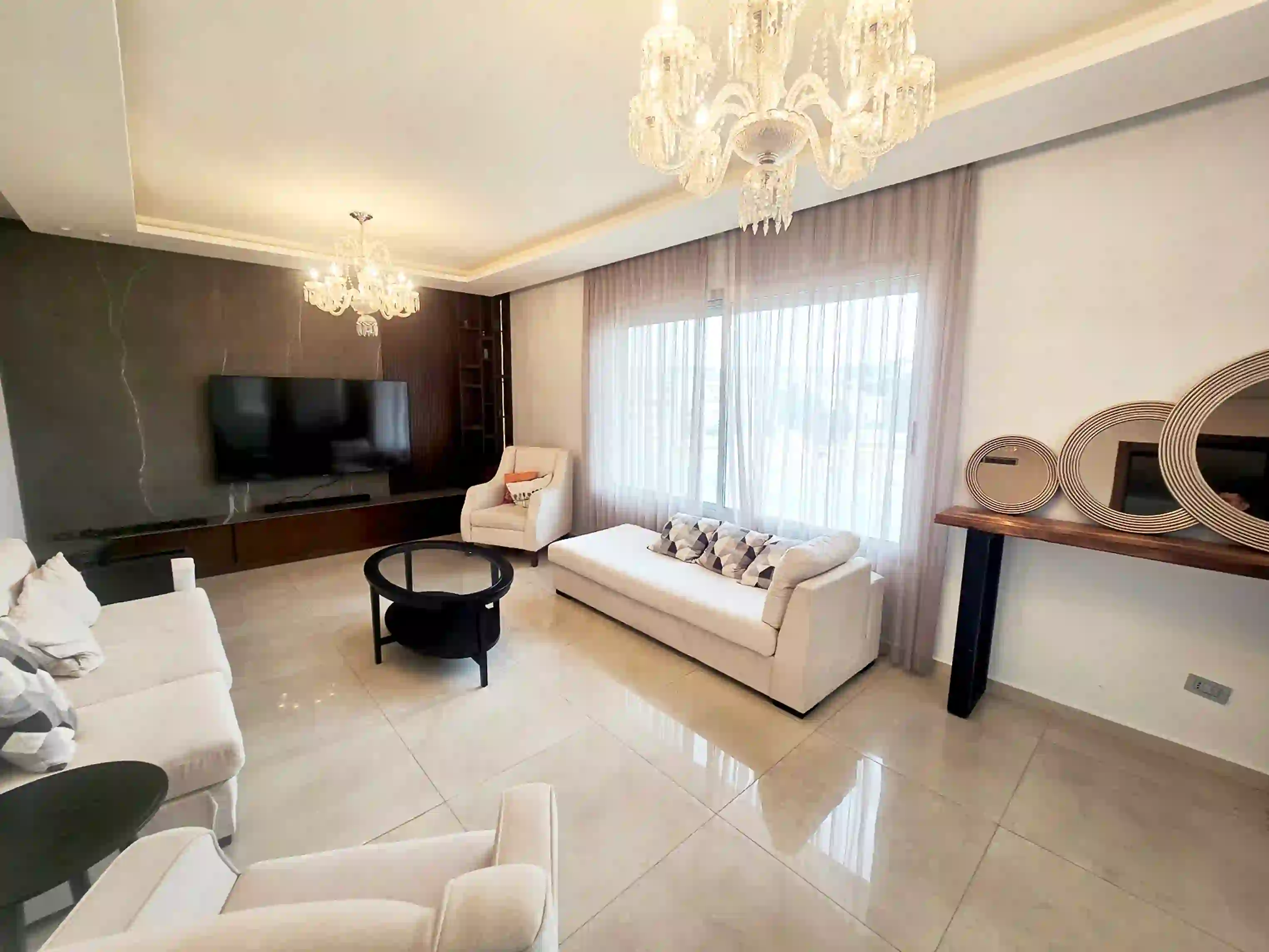 For rent Deir Ghbar Apartment - Image 3