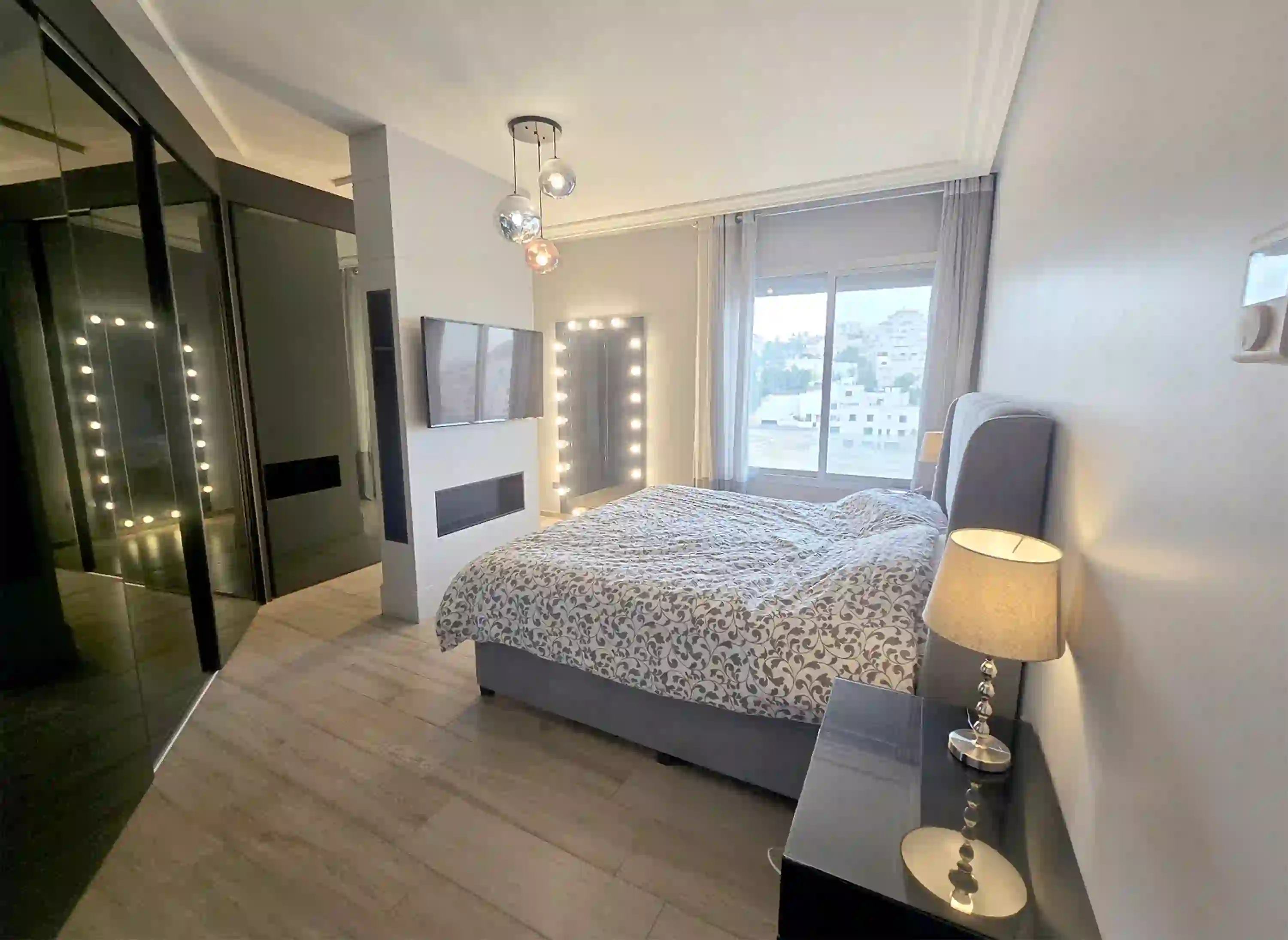 For rent Deir Ghbar Apartment - Image 7