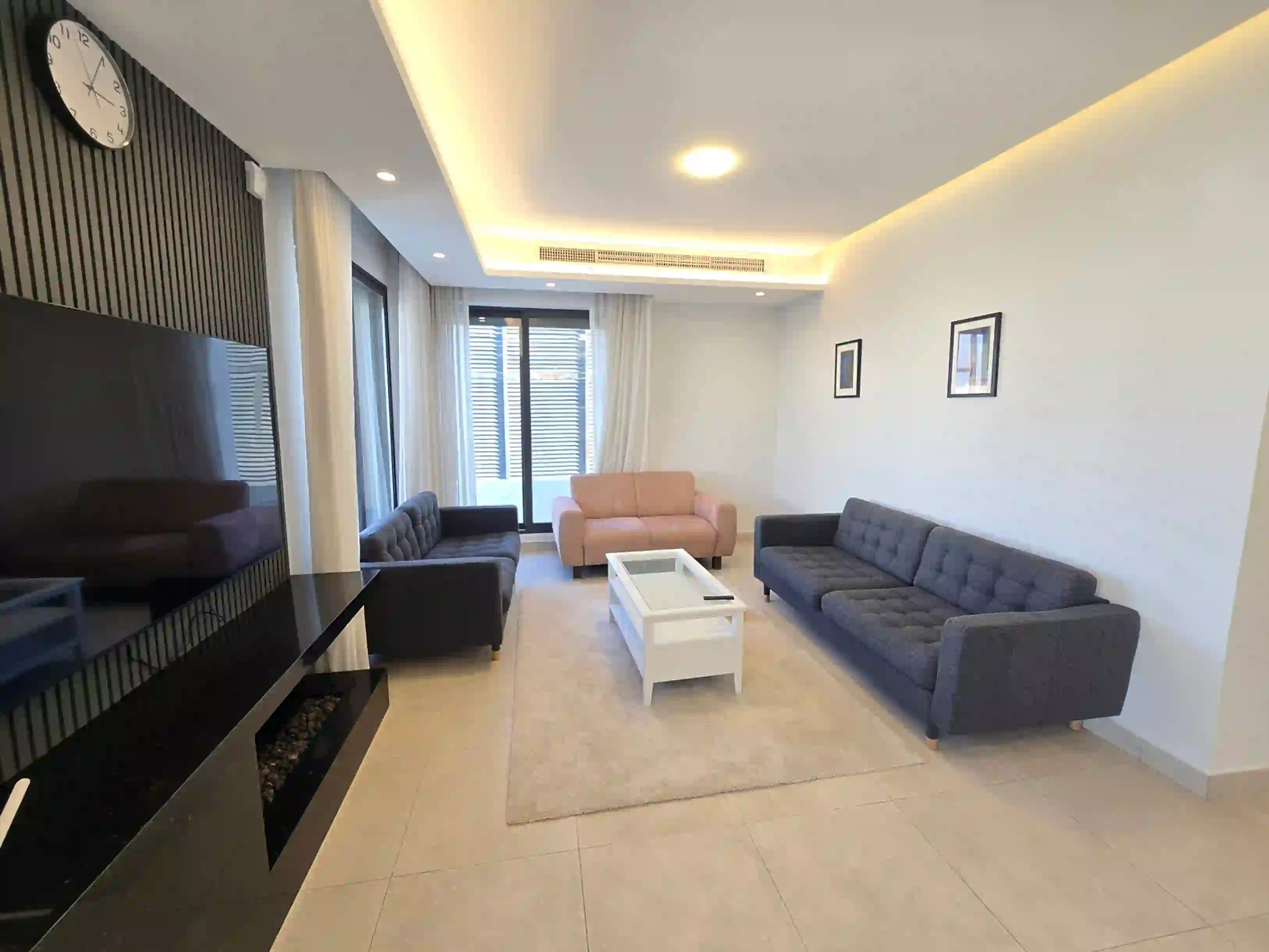 For rent Abdoun Apartment - Image 2