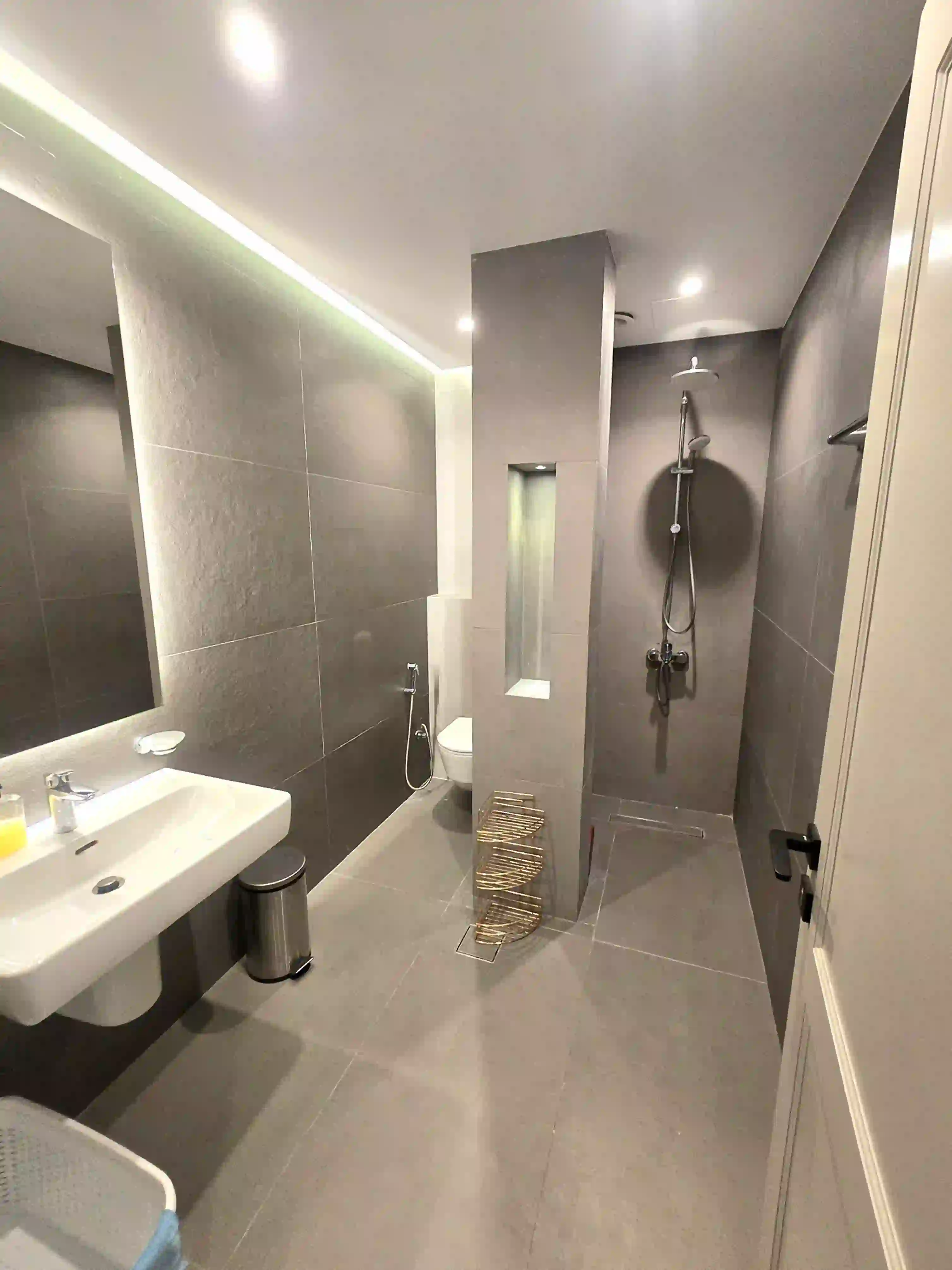 For rent Abdoun Apartment - Image 9