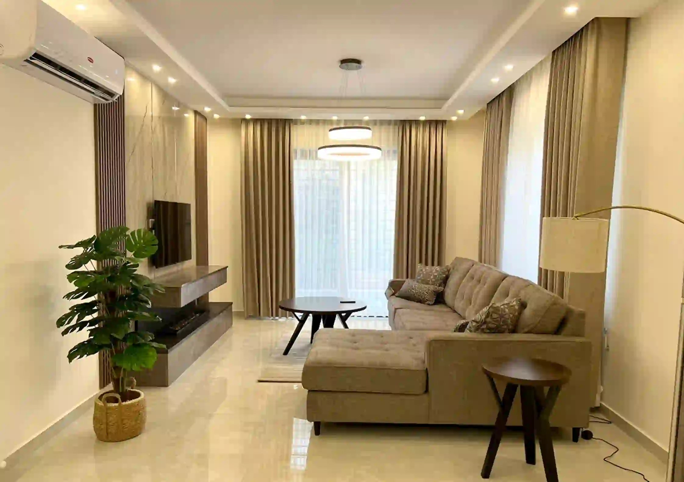 للايجار عبدون شقة - Image 1