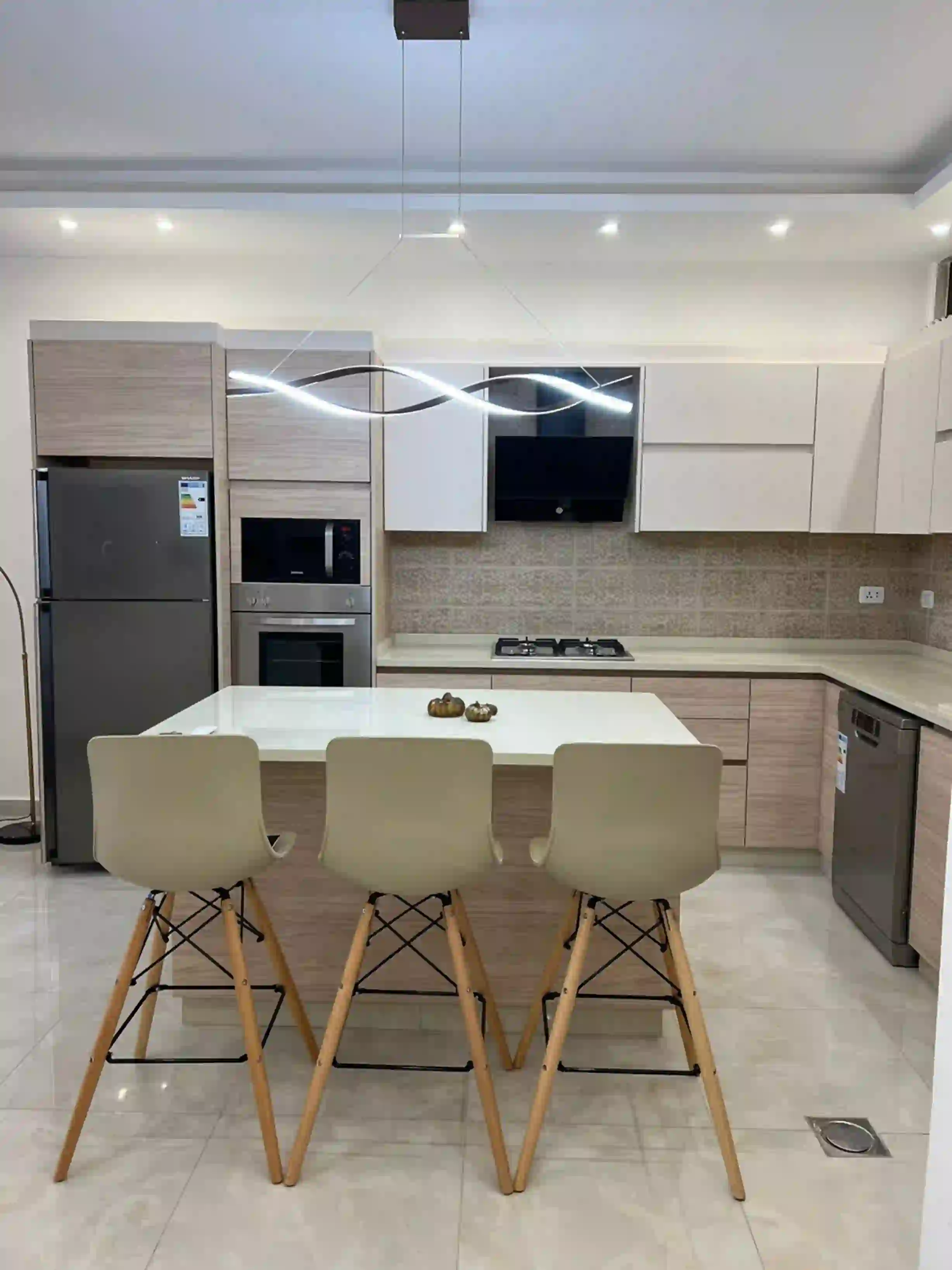 للايجار عبدون شقة - Image 4