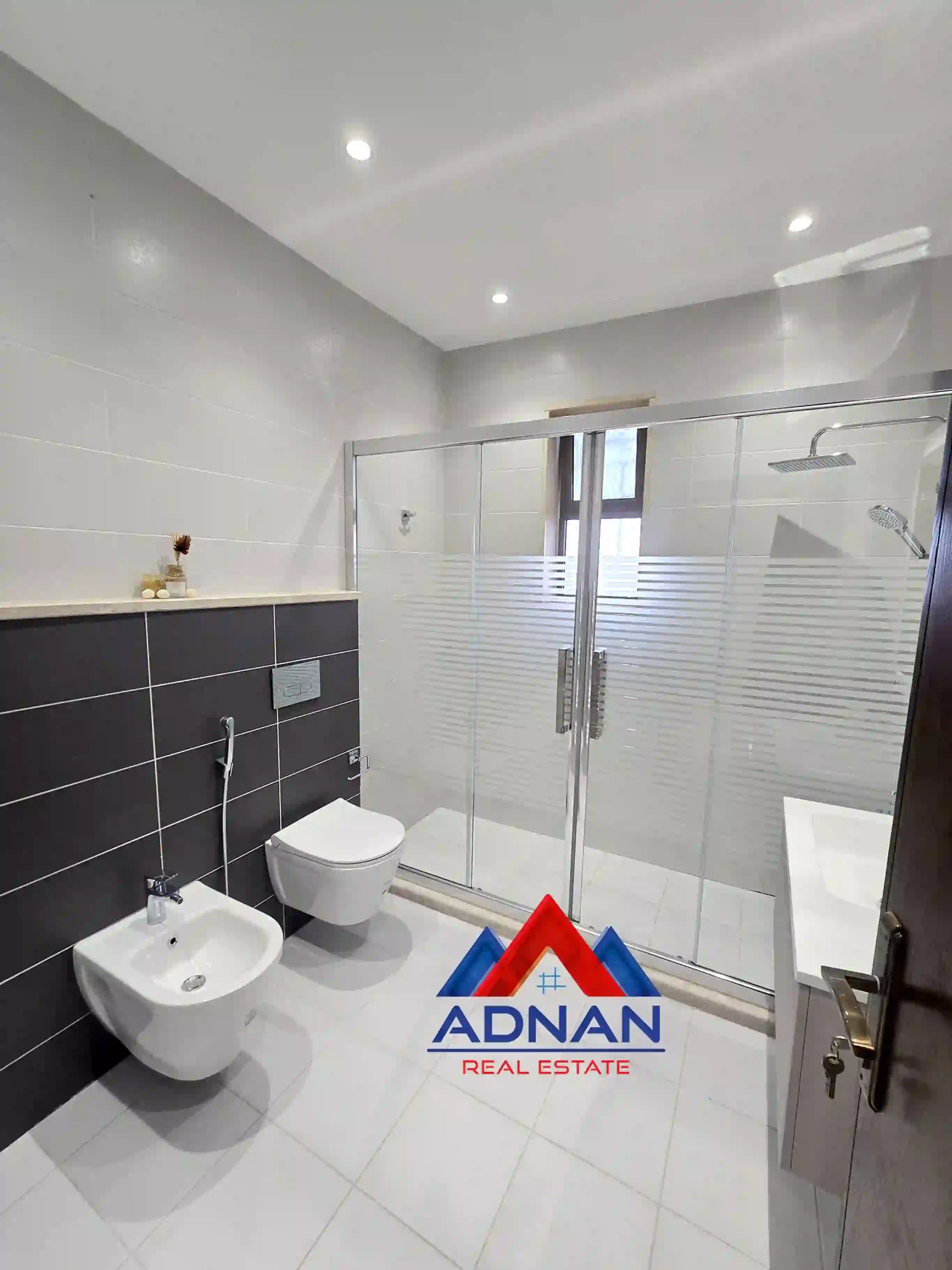 For rent Abdoun Apartment - Image 12