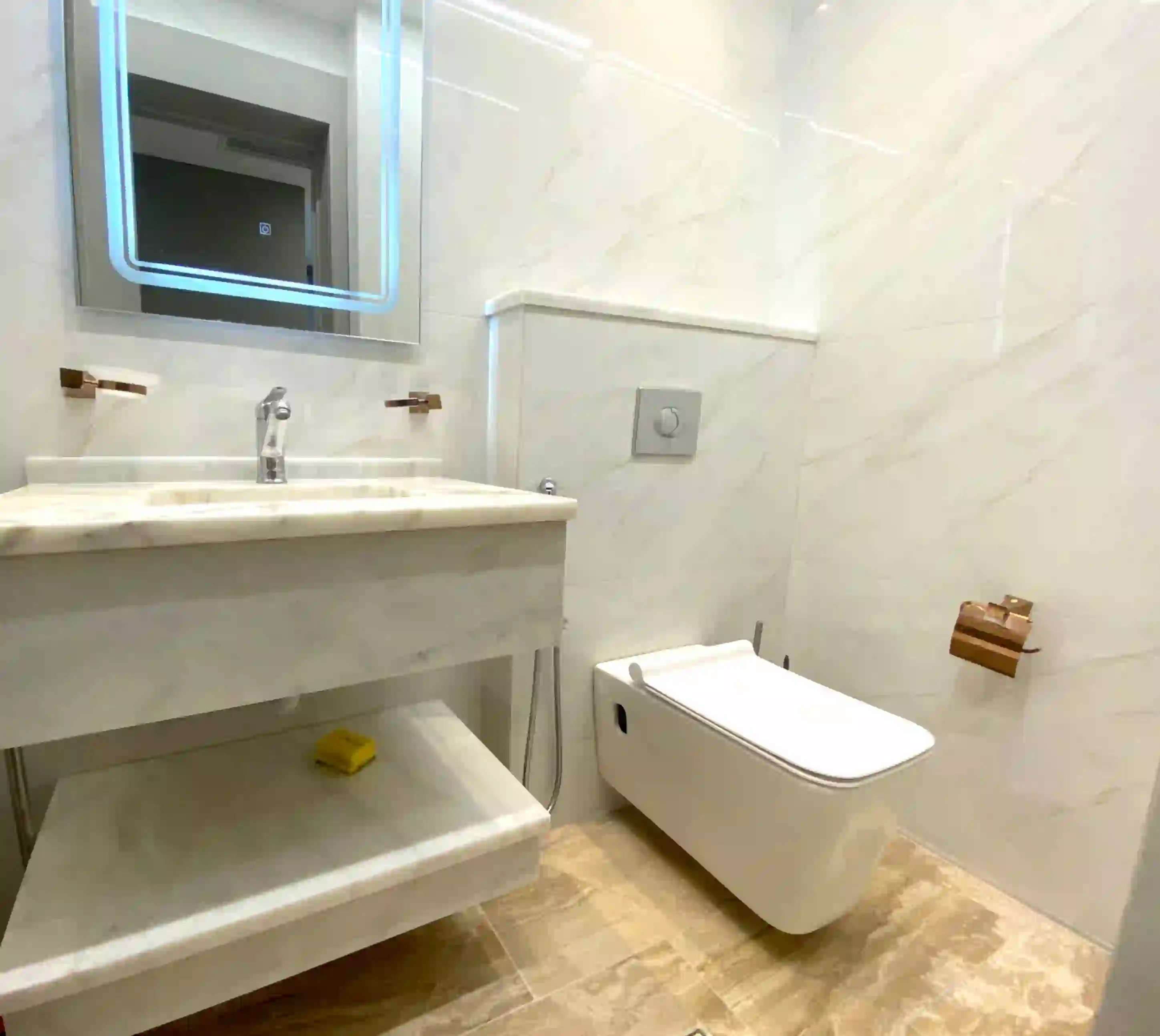 للايجار عبدون شقة - Image 10