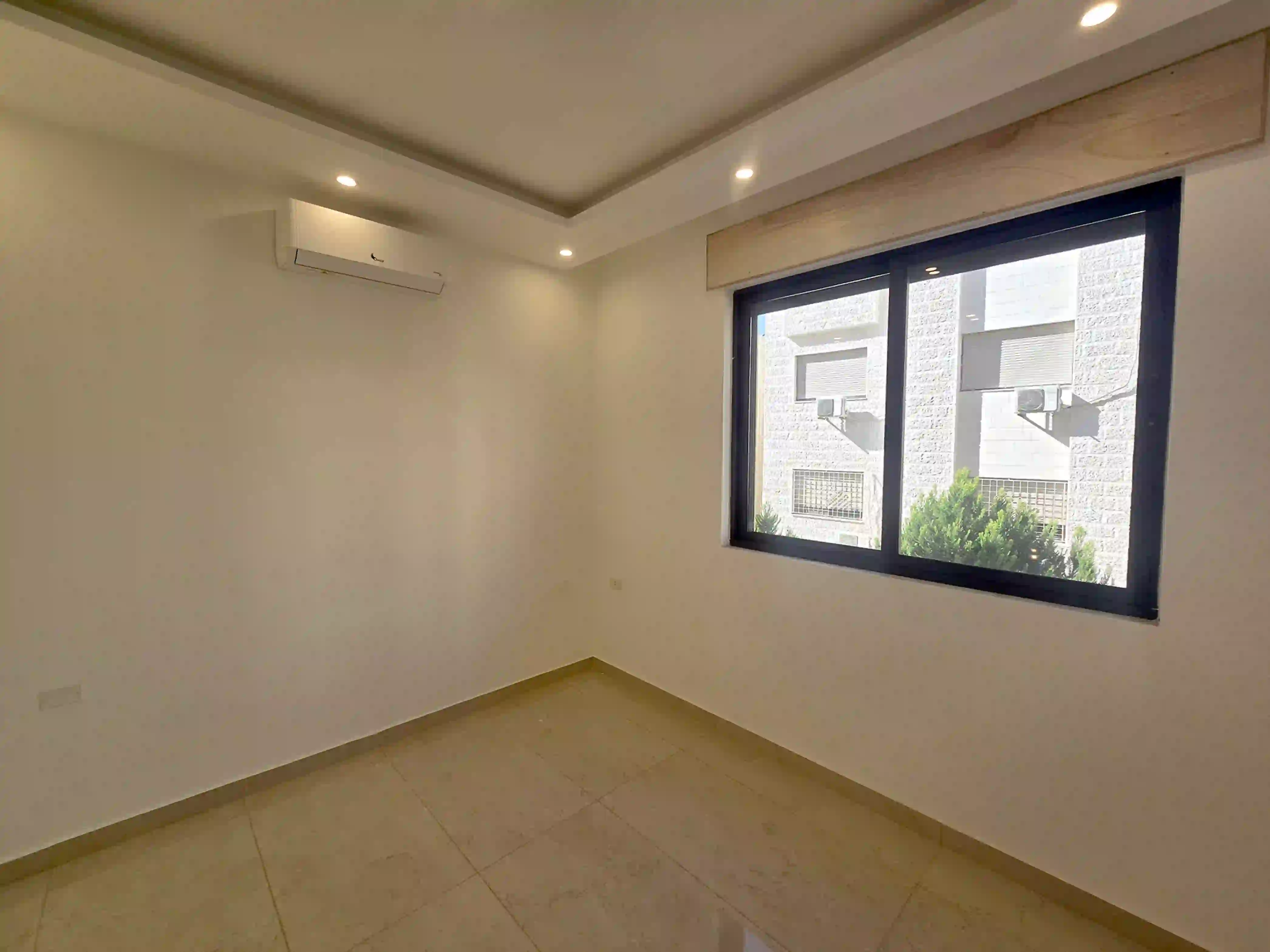 للايجار عبدون شقة - Image 6