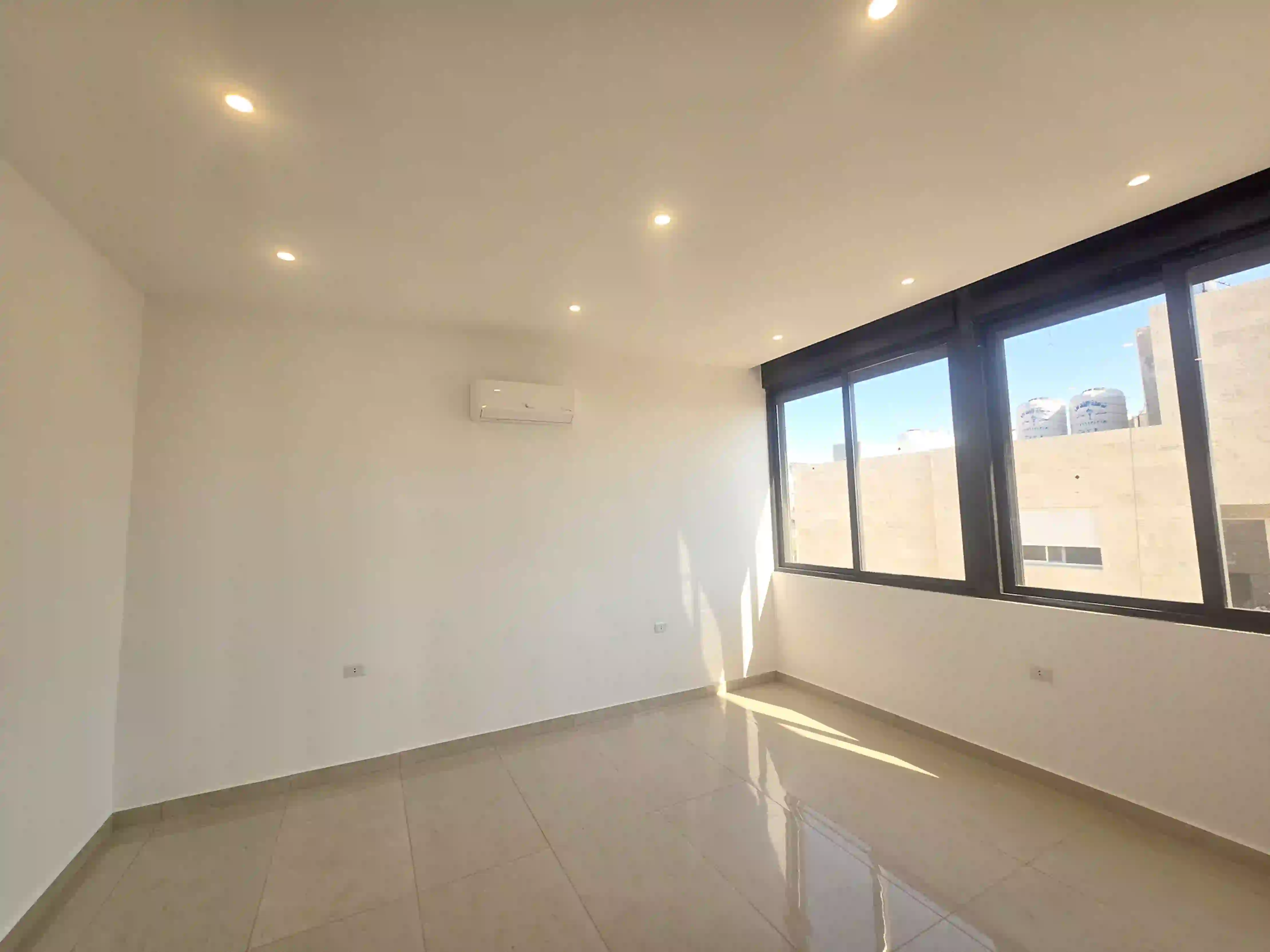 For rent Abdoun Apartment - Image 5
