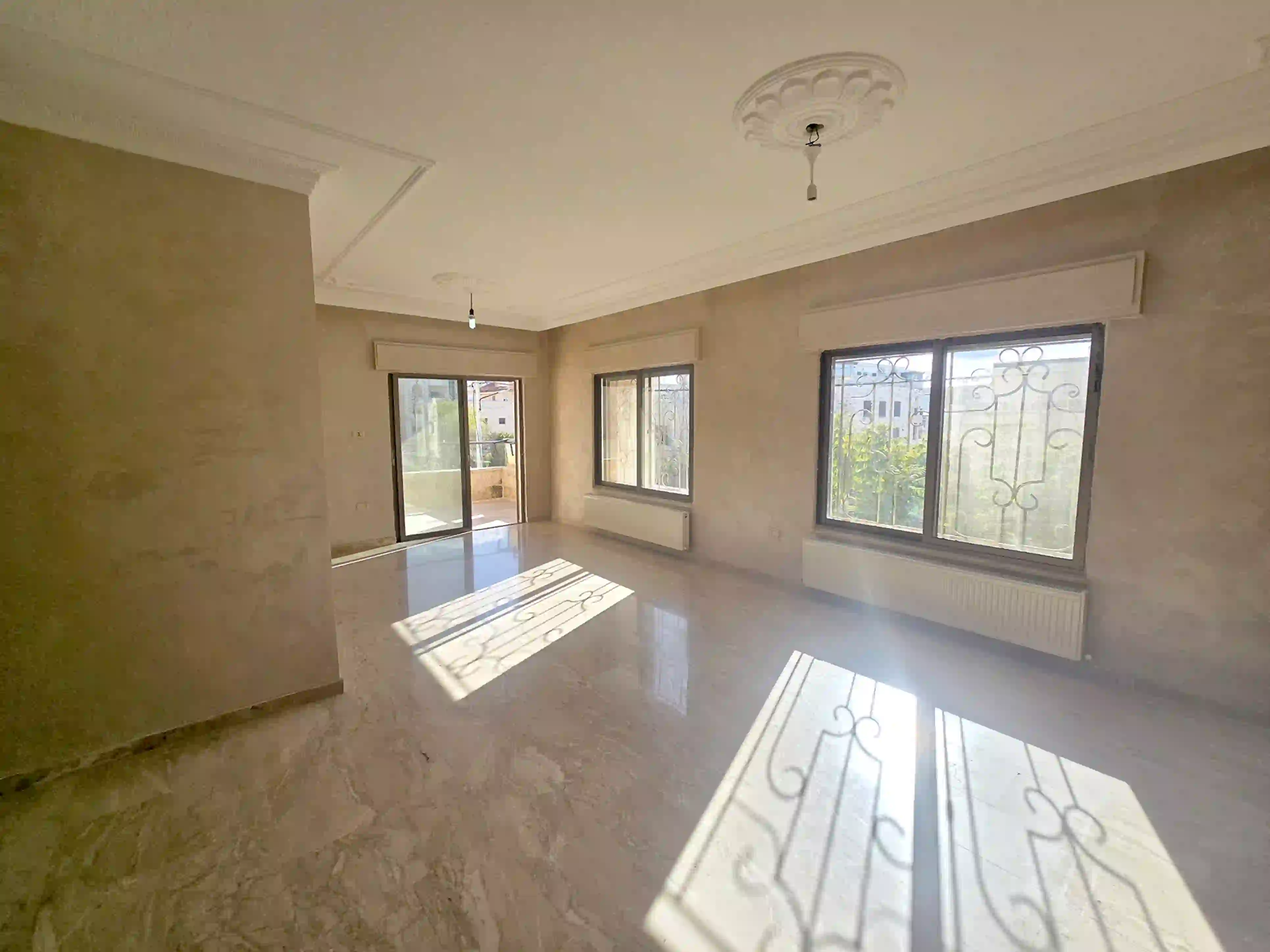 For rent 7th Circle Apartment - Image 2